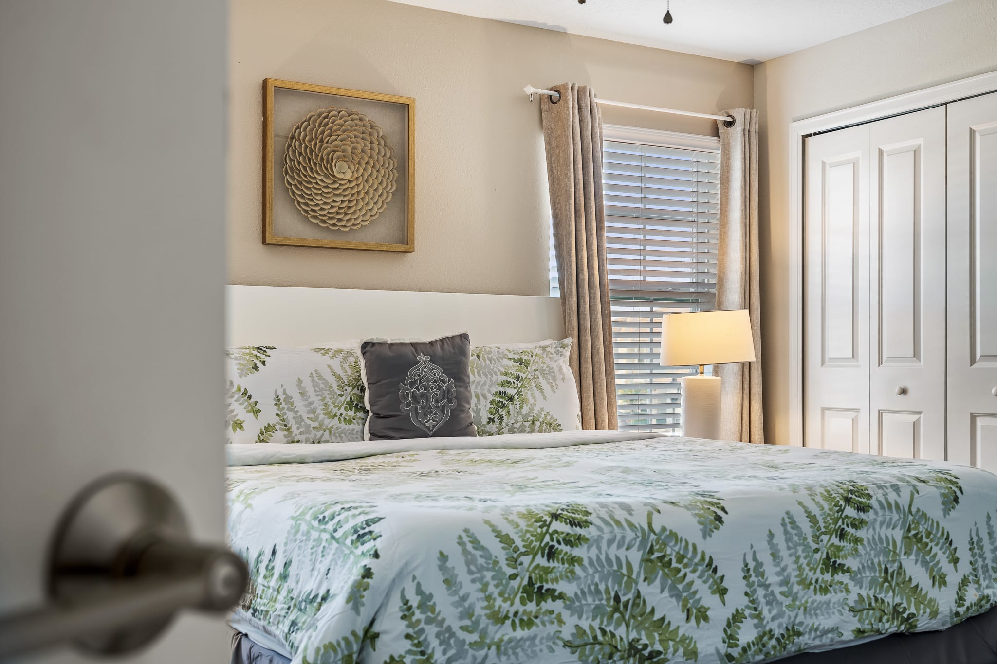 Townhome near Disney w/ private pool