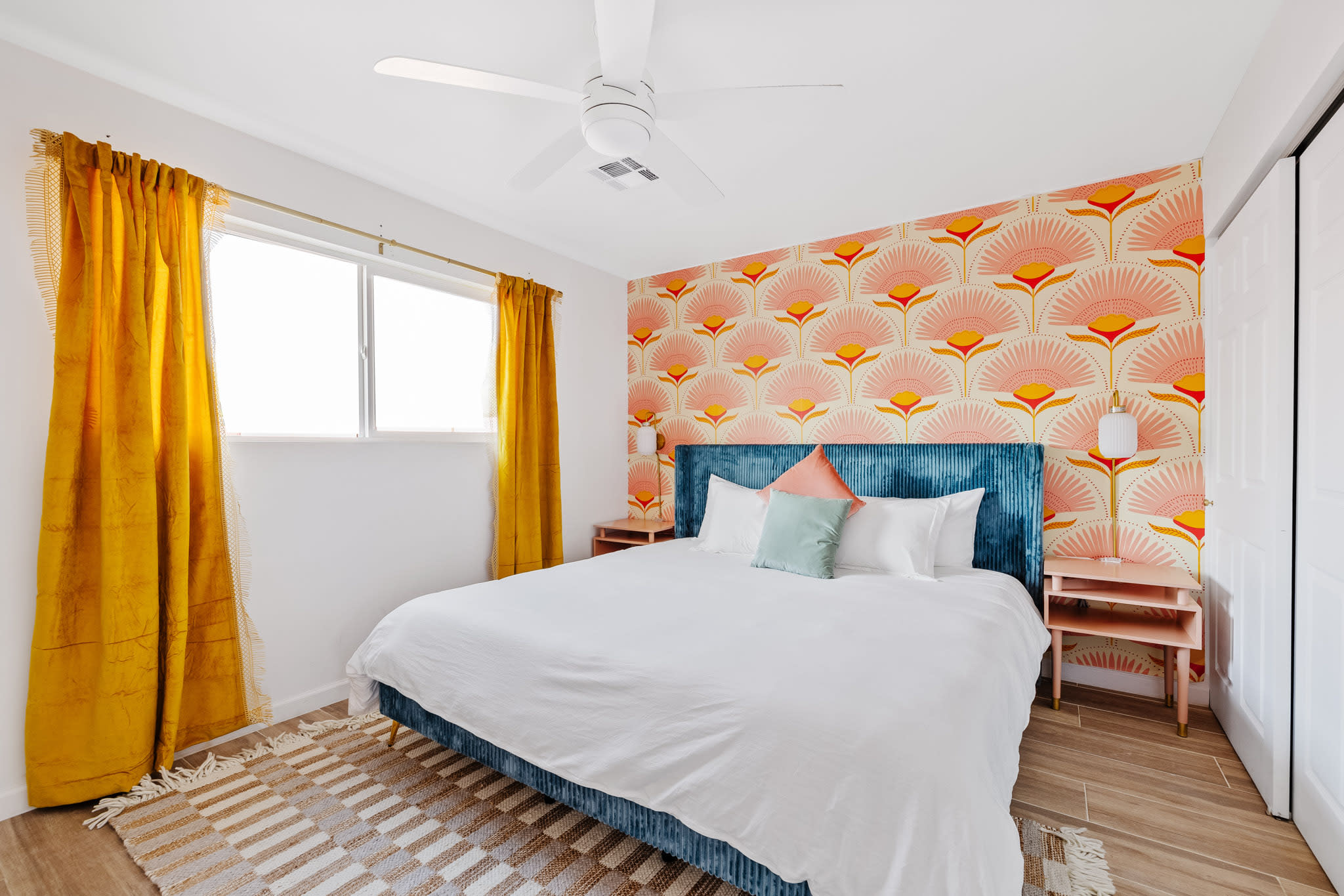 Bachelorette! Fire Pit+Heated Pool+3MI to Old Town