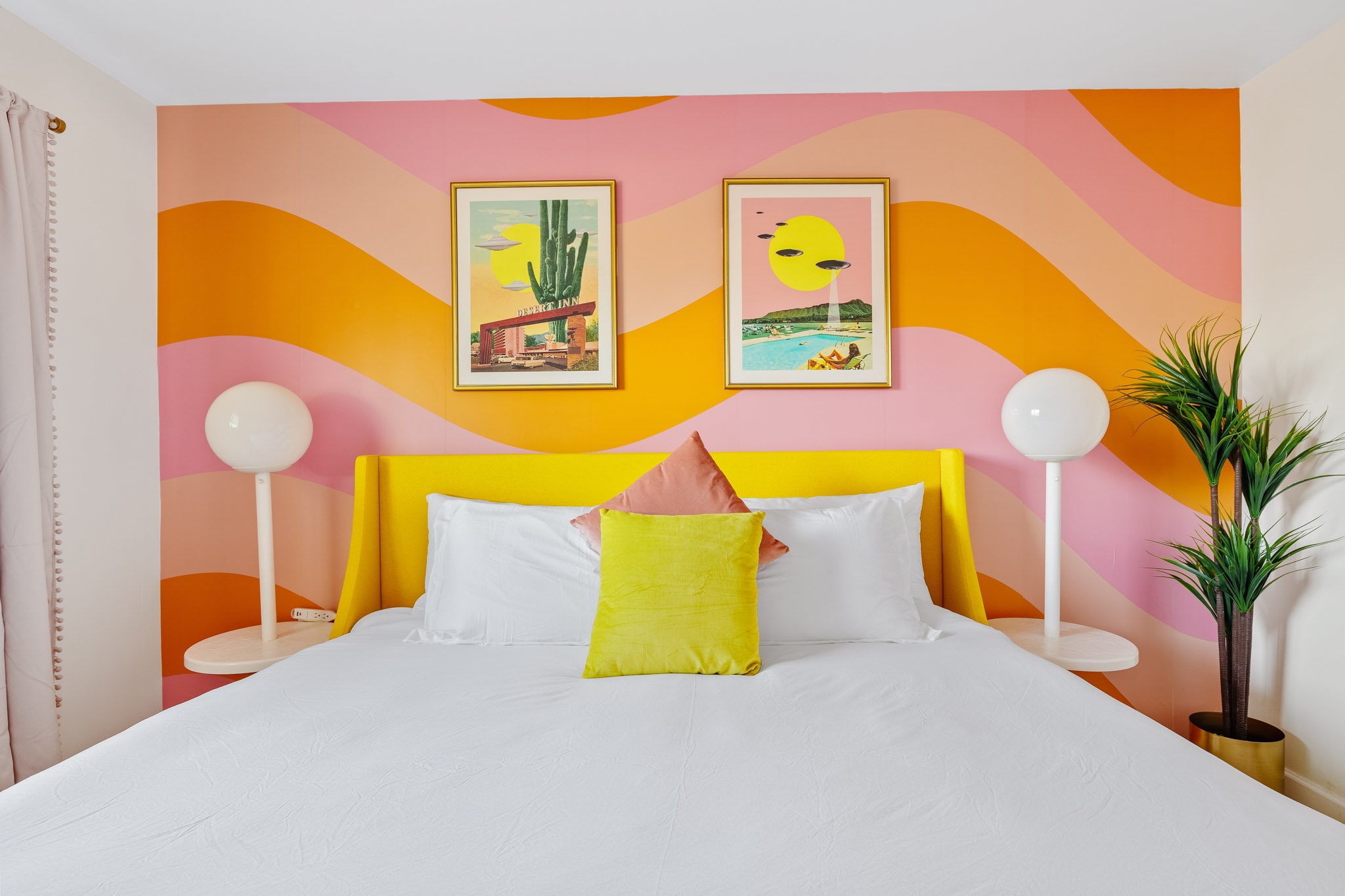 Bachelorette! Fire Pit+Heated Pool+3MI to Old Town