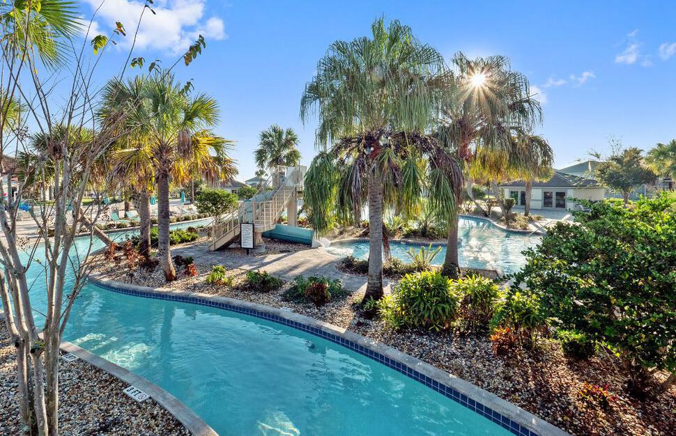 Mins to Disney + Free Water Park w/ Lazy River