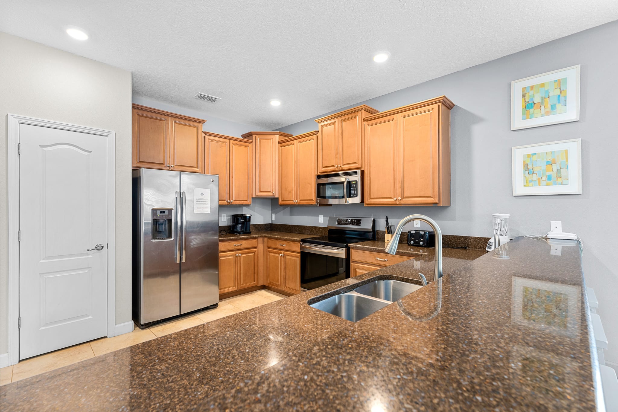 Heated Pool +  Hot Tub + Waterpark + Lazy River