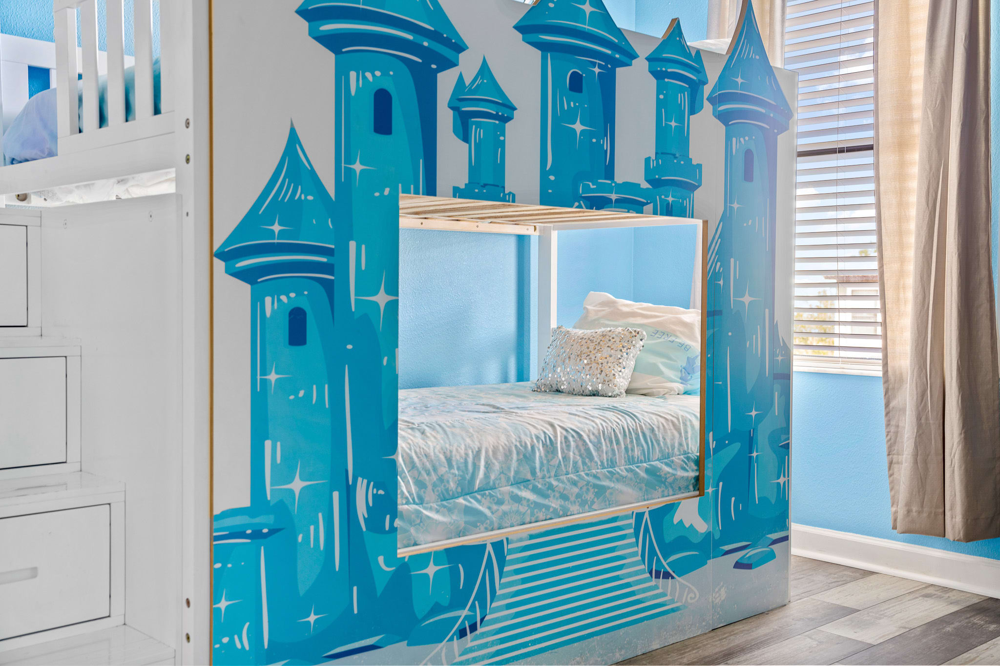 Light-filled themed space w/ fun details and a cheerful atmosphere.