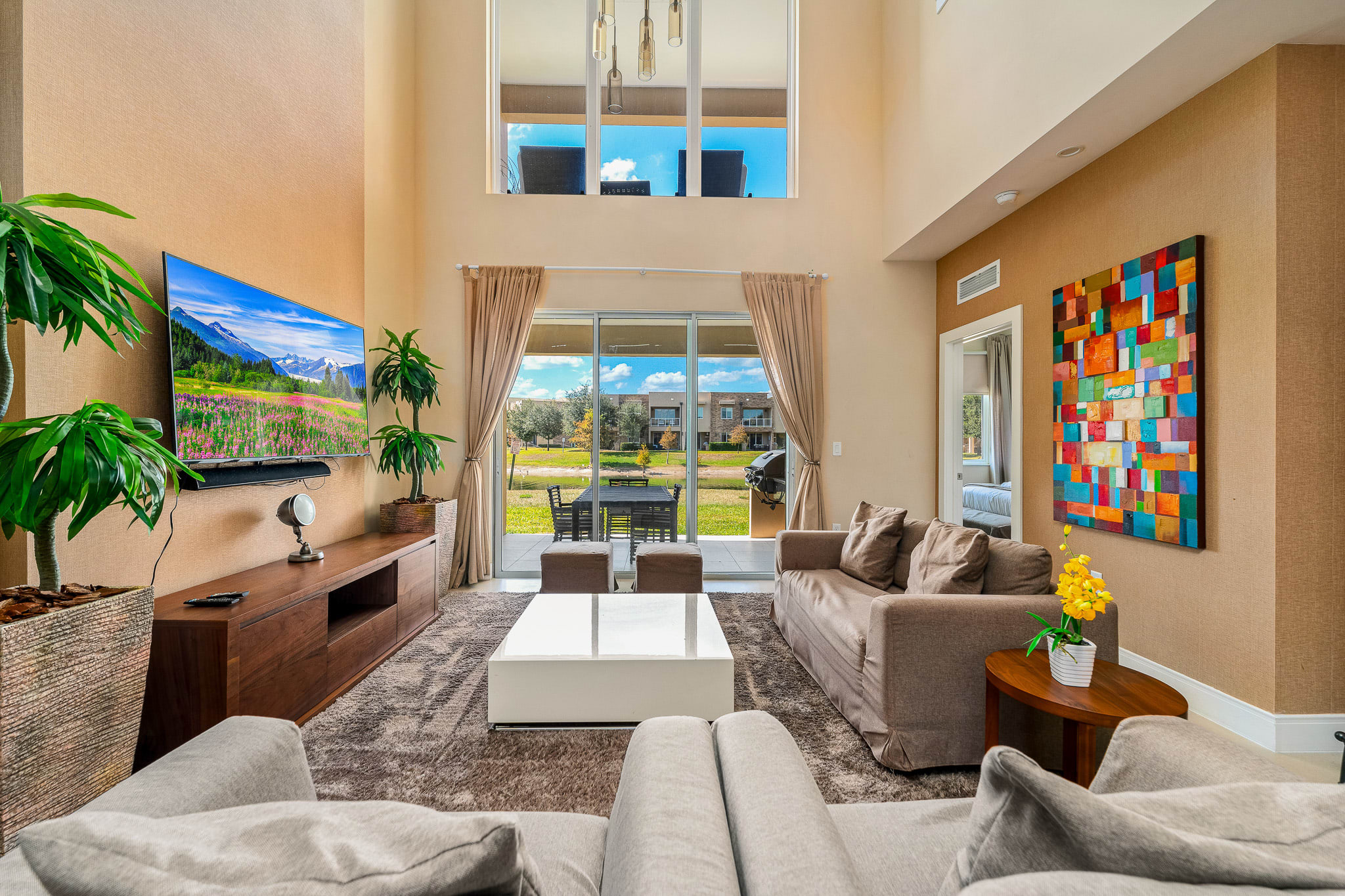 4 BR Home w/ Resort Amenities + 3 MI to Disney