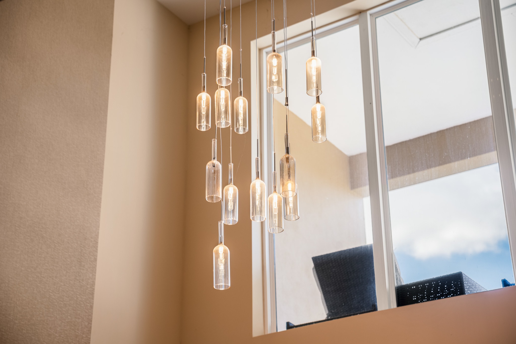 4 BR Home w/ Resort Amenities + 3 MI to Disney