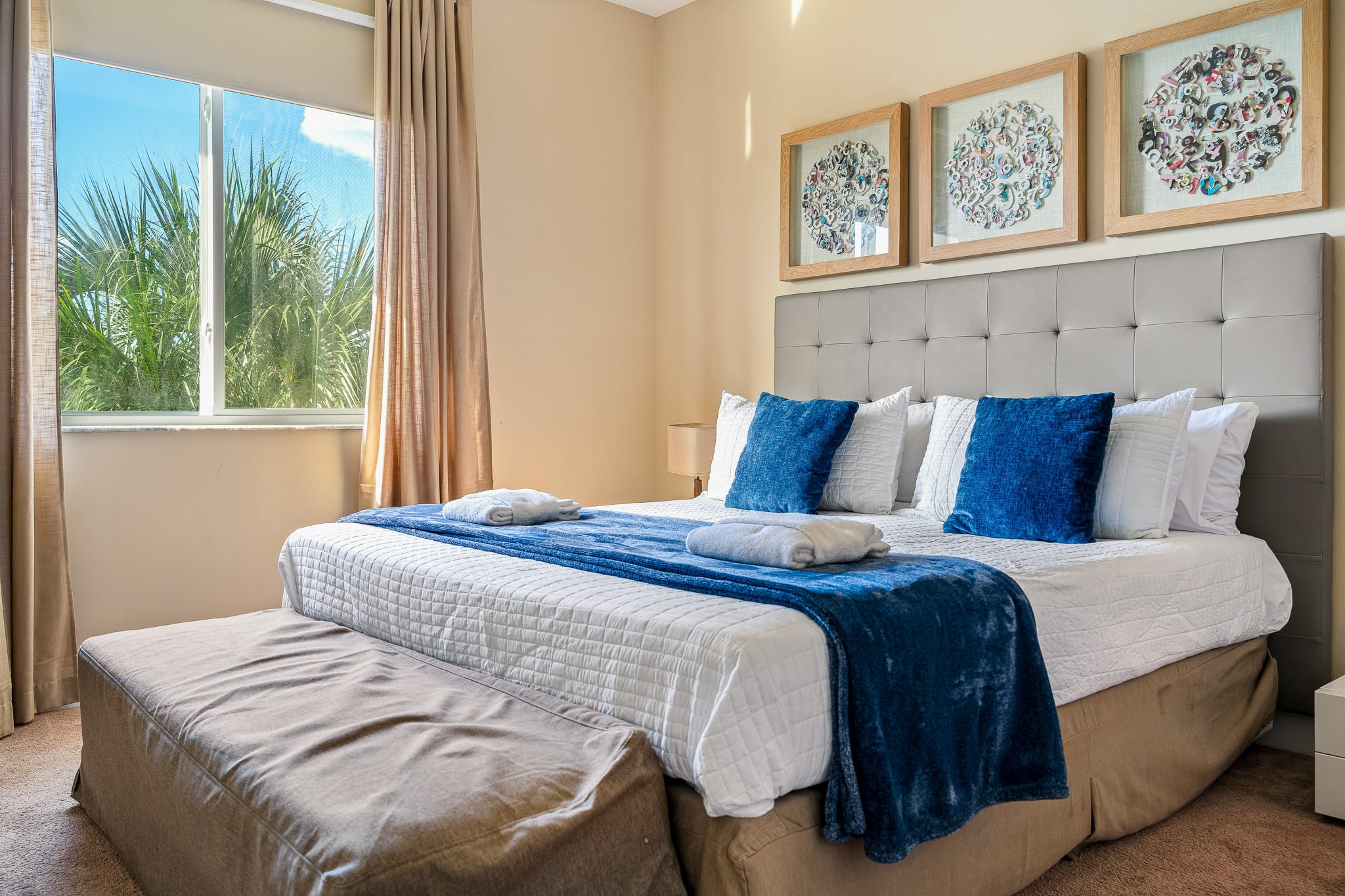 4 BR Home w/ Resort Amenities + 3 MI to Disney