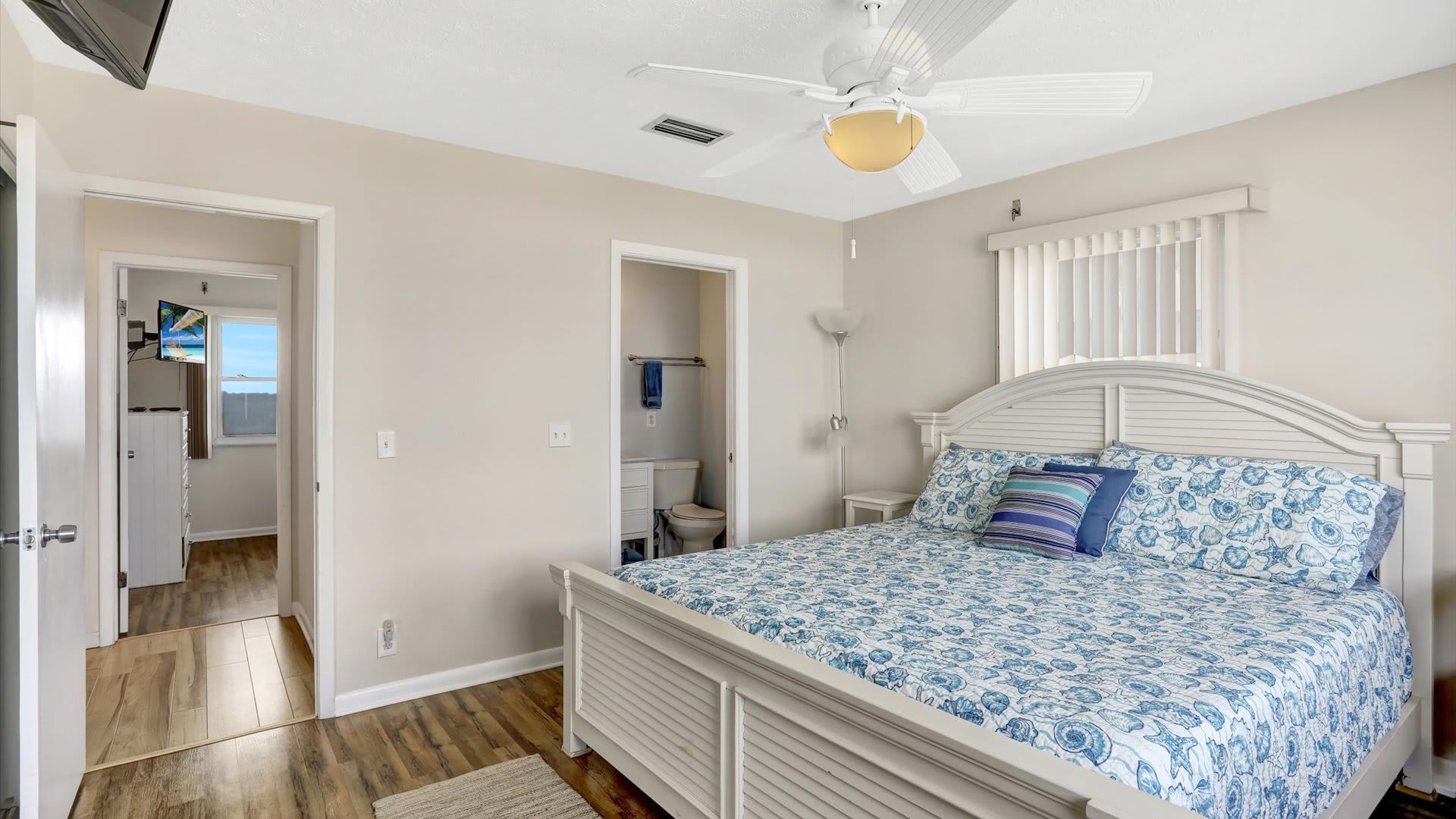 Pearl of the Sea | Wren Beach Rentals by Portoro