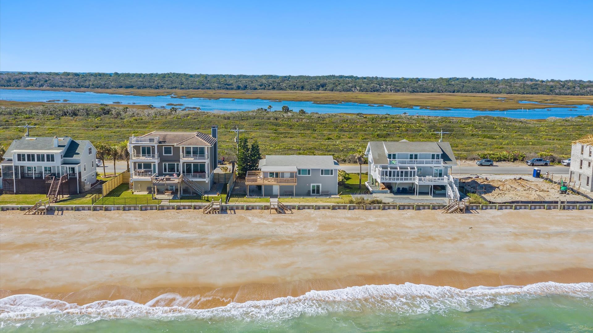 Pearl of the Sea | Wren Beach Rentals by Portoro