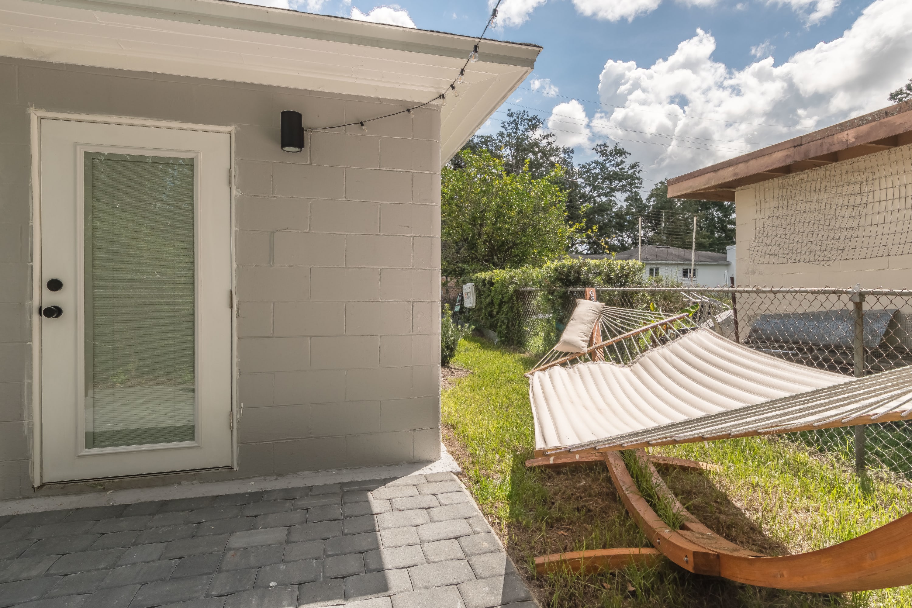 Luxury Tiny Home -2 MI to DT Orlando & Winter Park
