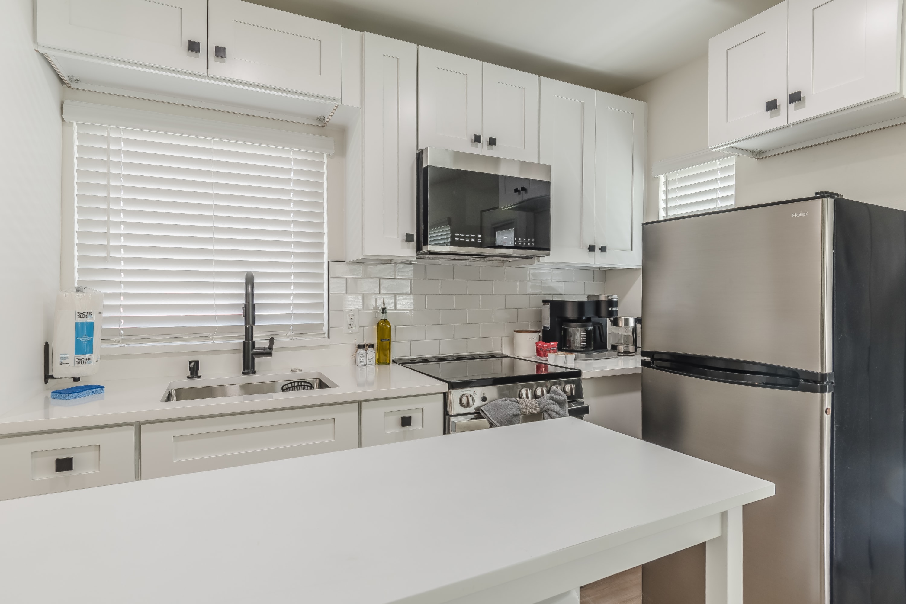 Luxury Tiny Home -2 MI to DT Orlando & Winter Park