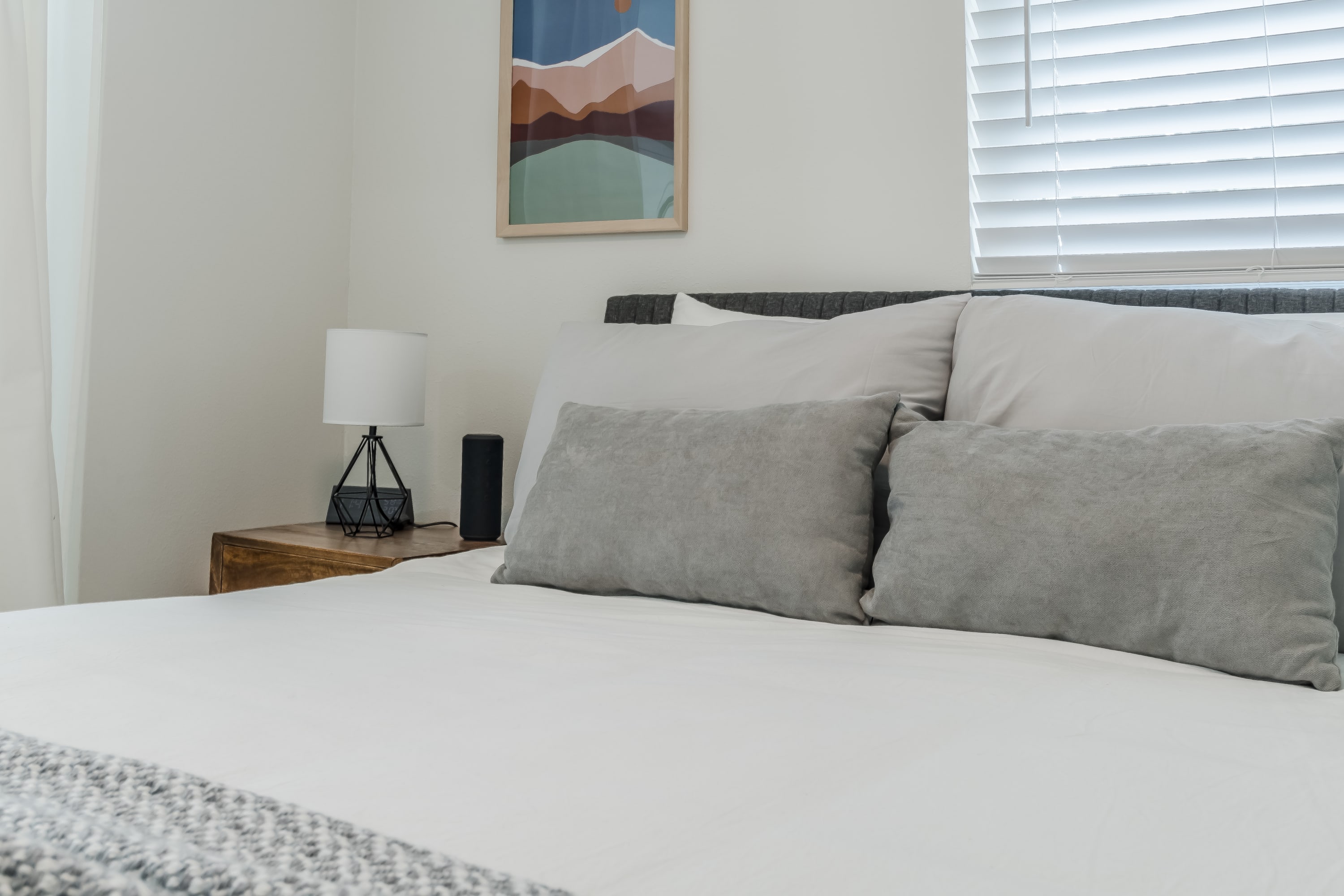 Luxury Tiny Home -2 MI to DT Orlando & Winter Park