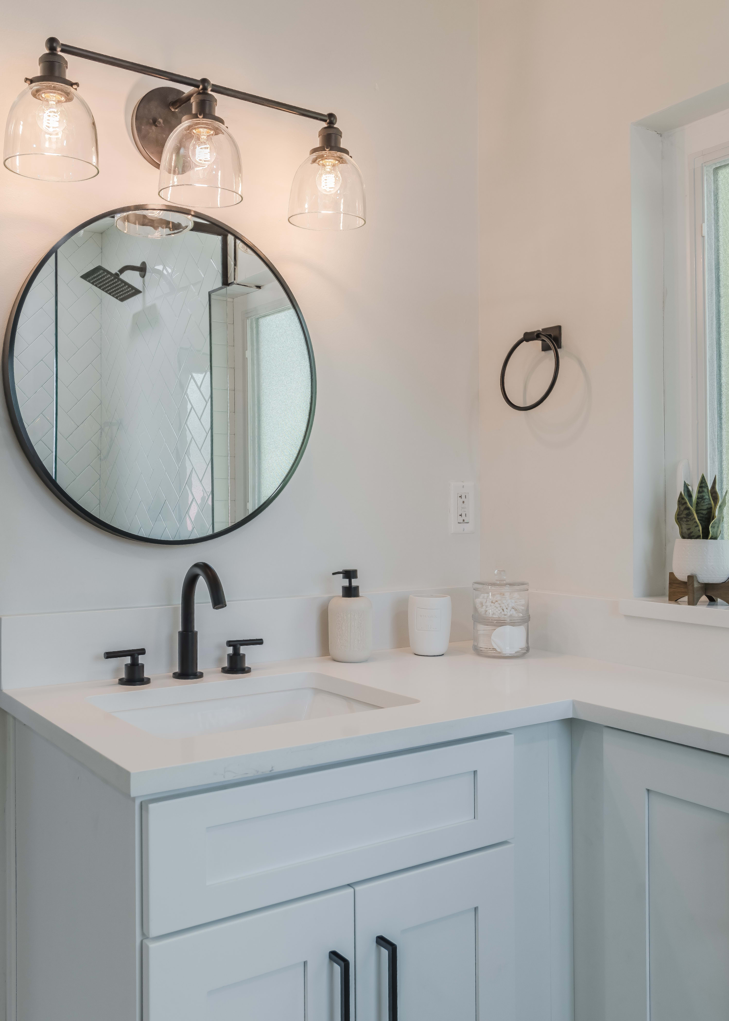 Luxury Tiny Home -2 MI to DT Orlando & Winter Park