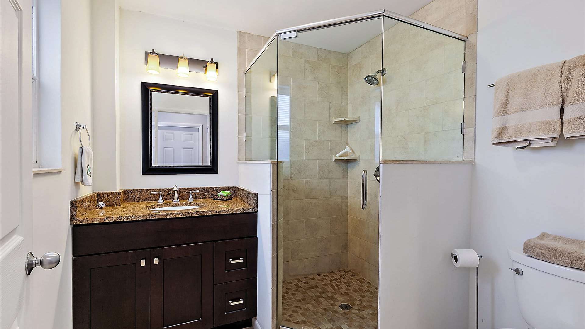 Sofia's Sandcastle | Wren Beach Rentals by Portoro