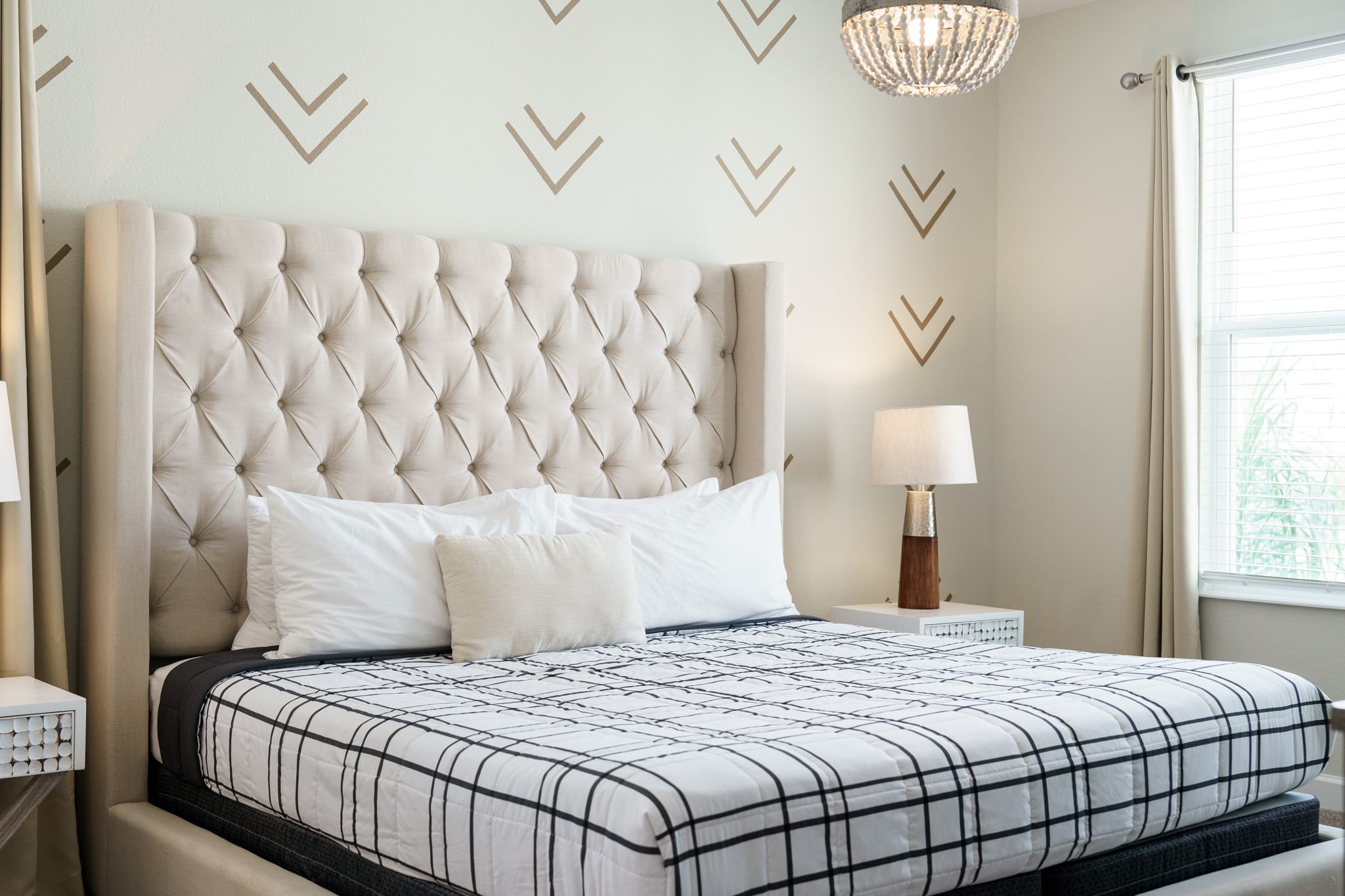 Family villa w/pool & game room