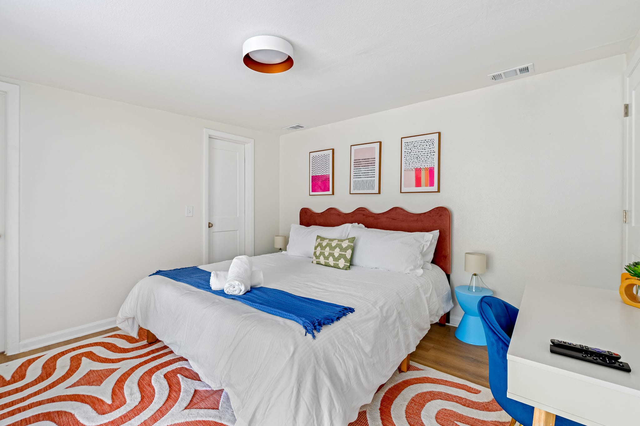 Remodeled home w/patio & fire pit