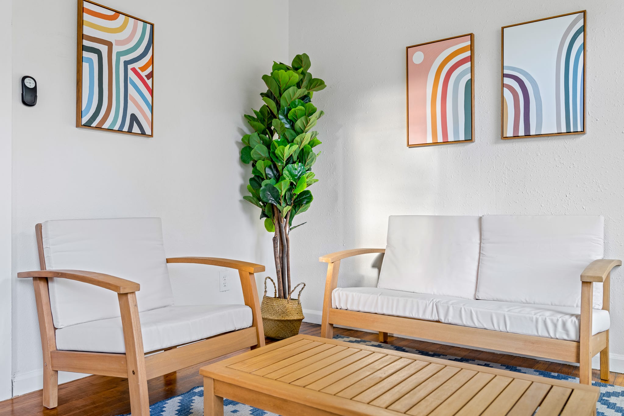 Remodeled home w/patio & fire pit