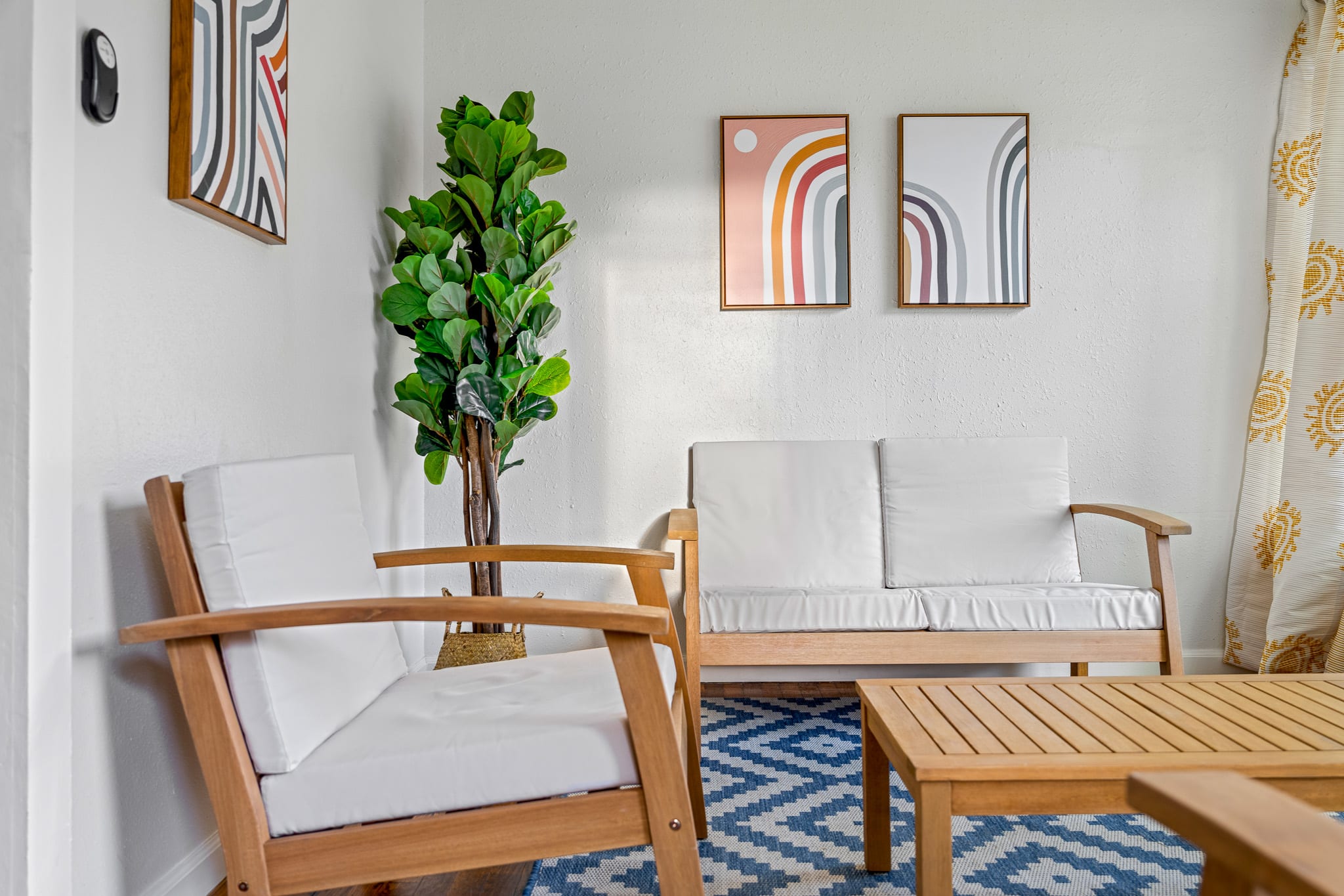 Remodeled home w/patio & fire pit