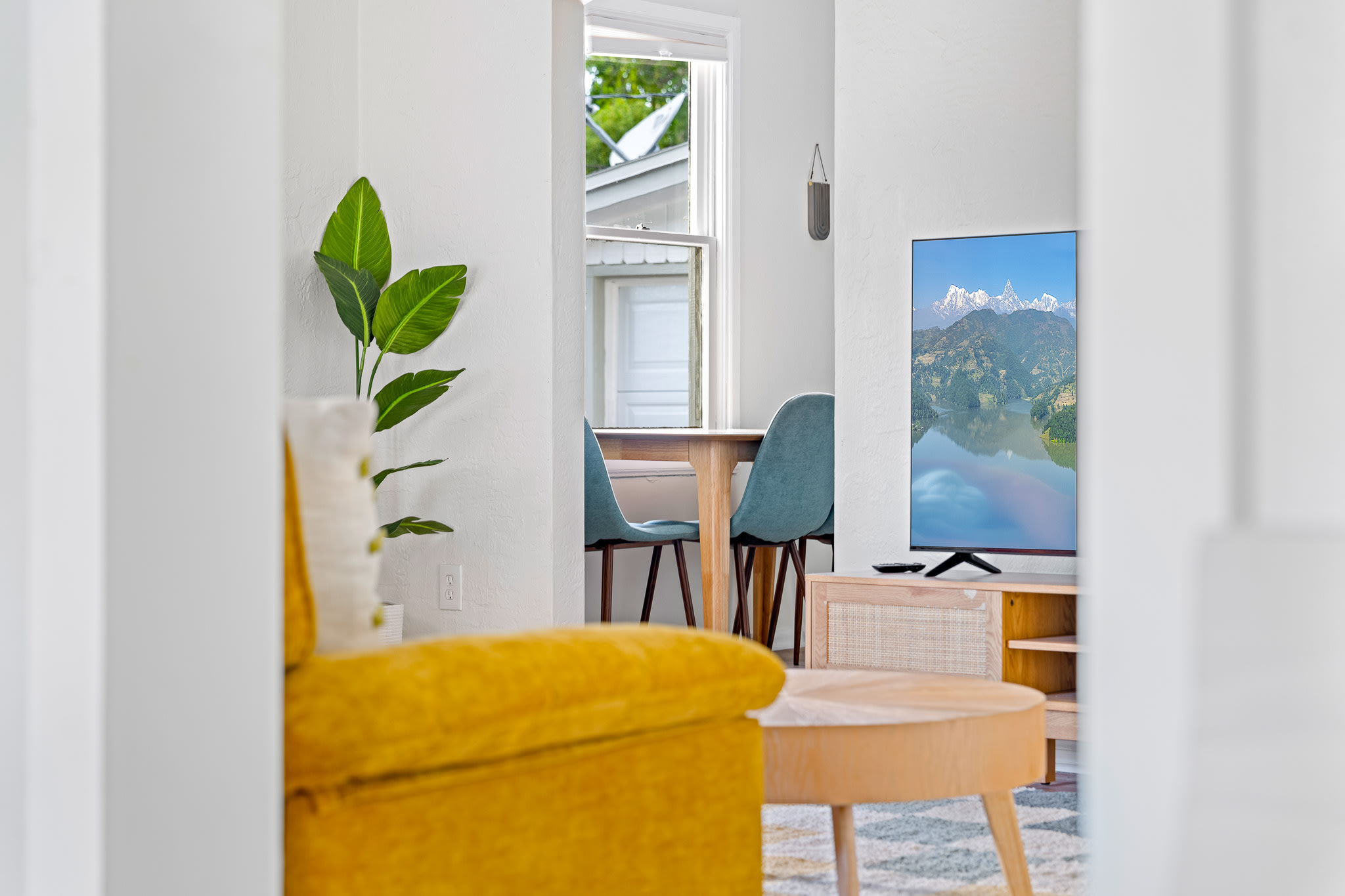 Remodeled home w/patio & fire pit