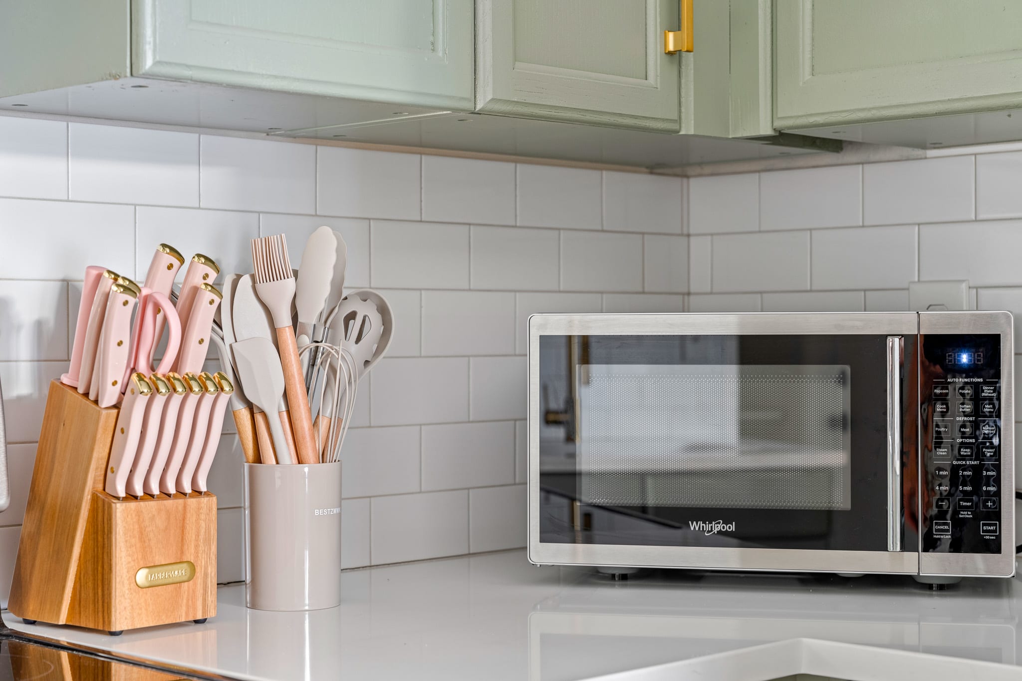 Remodeled home w/patio & fire pit