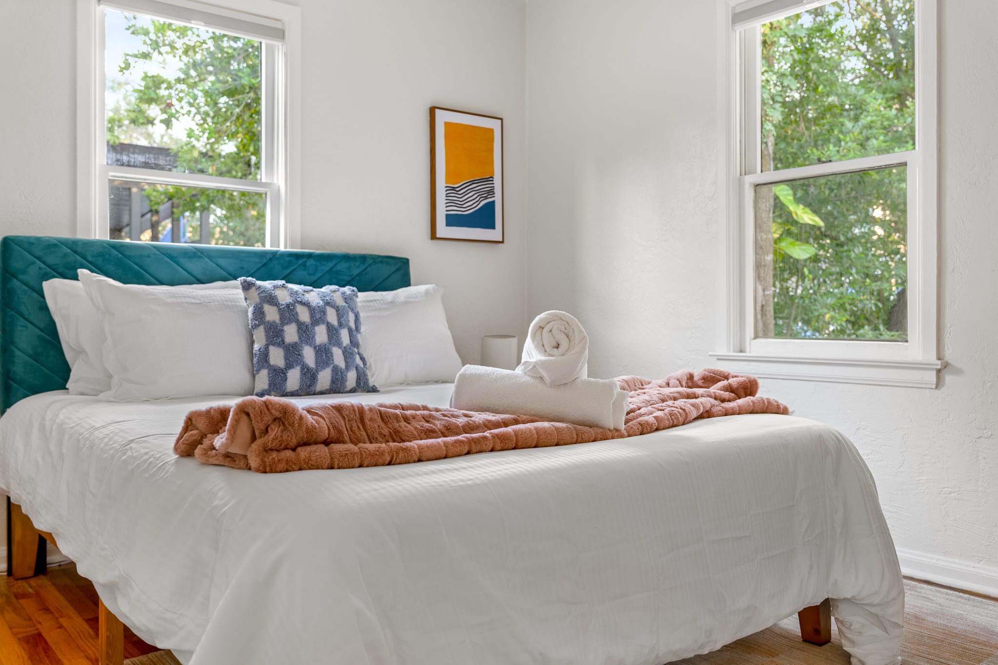 Remodeled home w/patio & fire pit