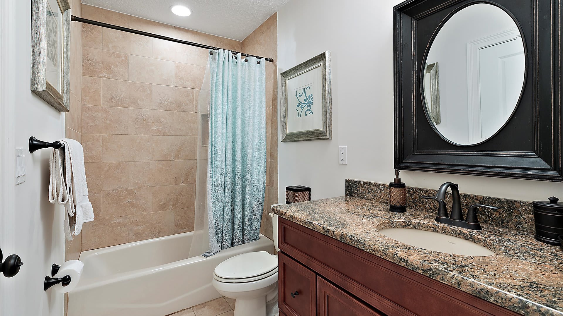 Tropical Sands | Wren Beach Rentals by Portoro