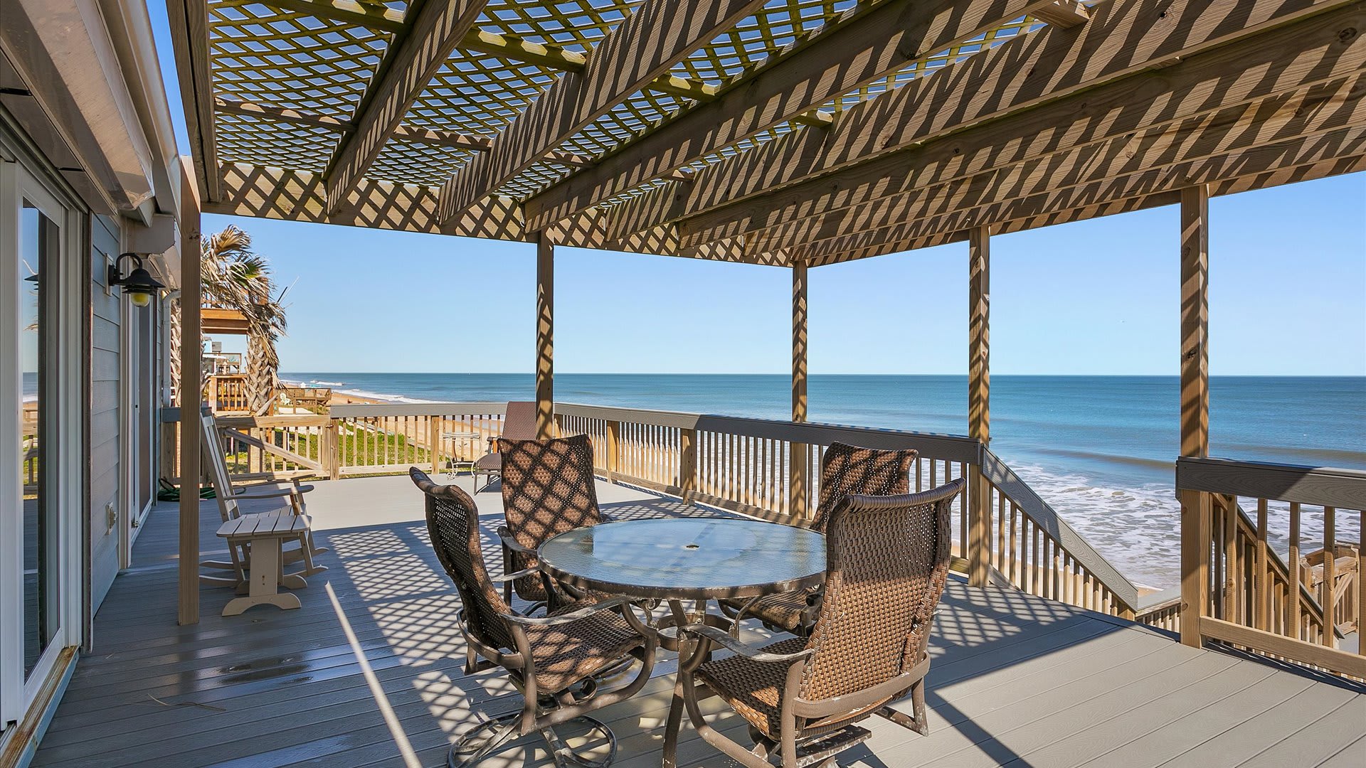 Tropical Sands | Wren Beach Rentals by Portoro