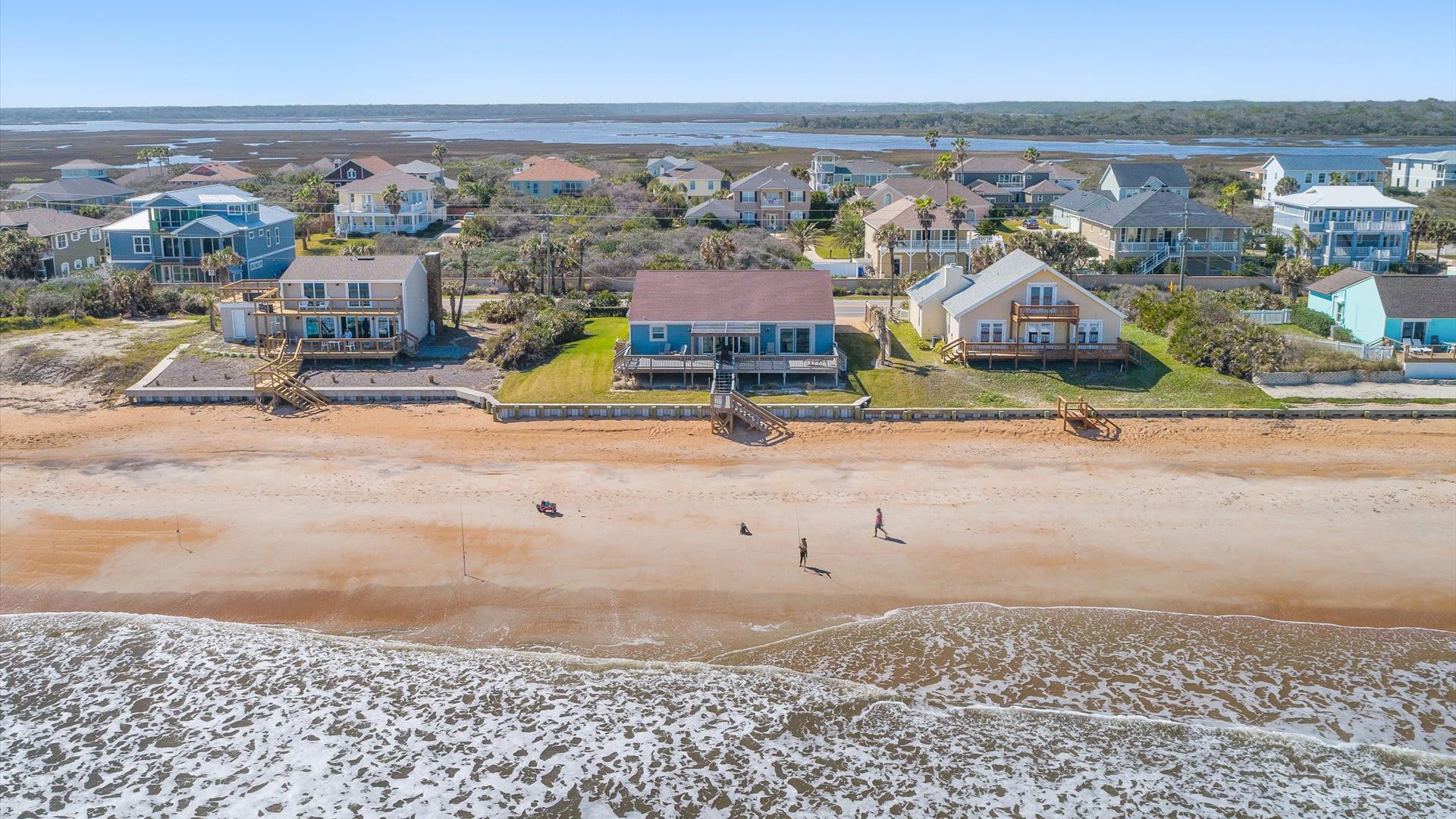 Tropical Sands | Wren Beach Rentals by Portoro