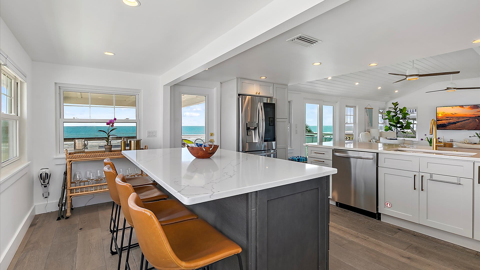 Seascape Cottage (Sol y Mar) | Wren Beach Rentals 