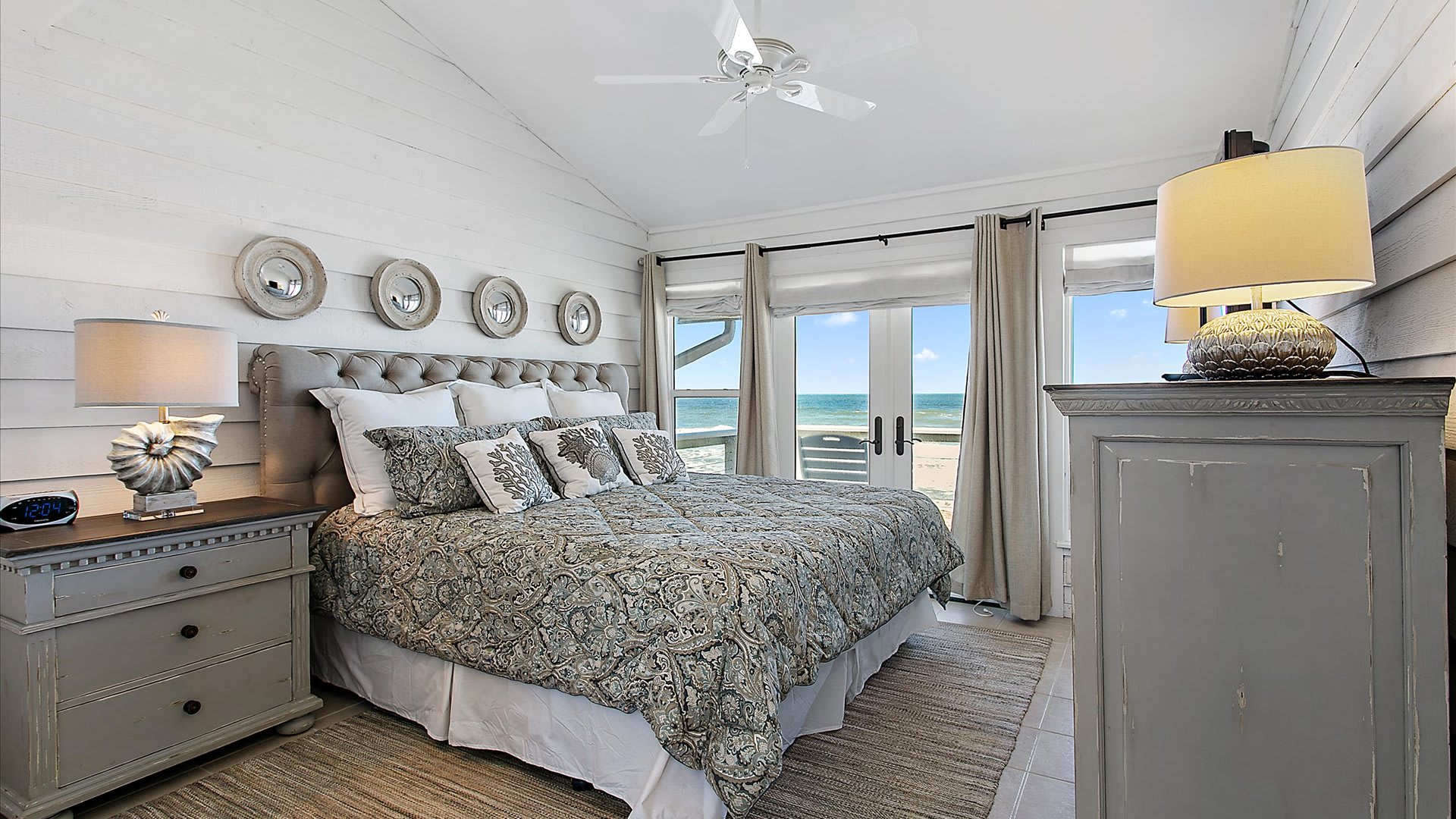 Island Time | Wren Beach Rentals by Portoro
