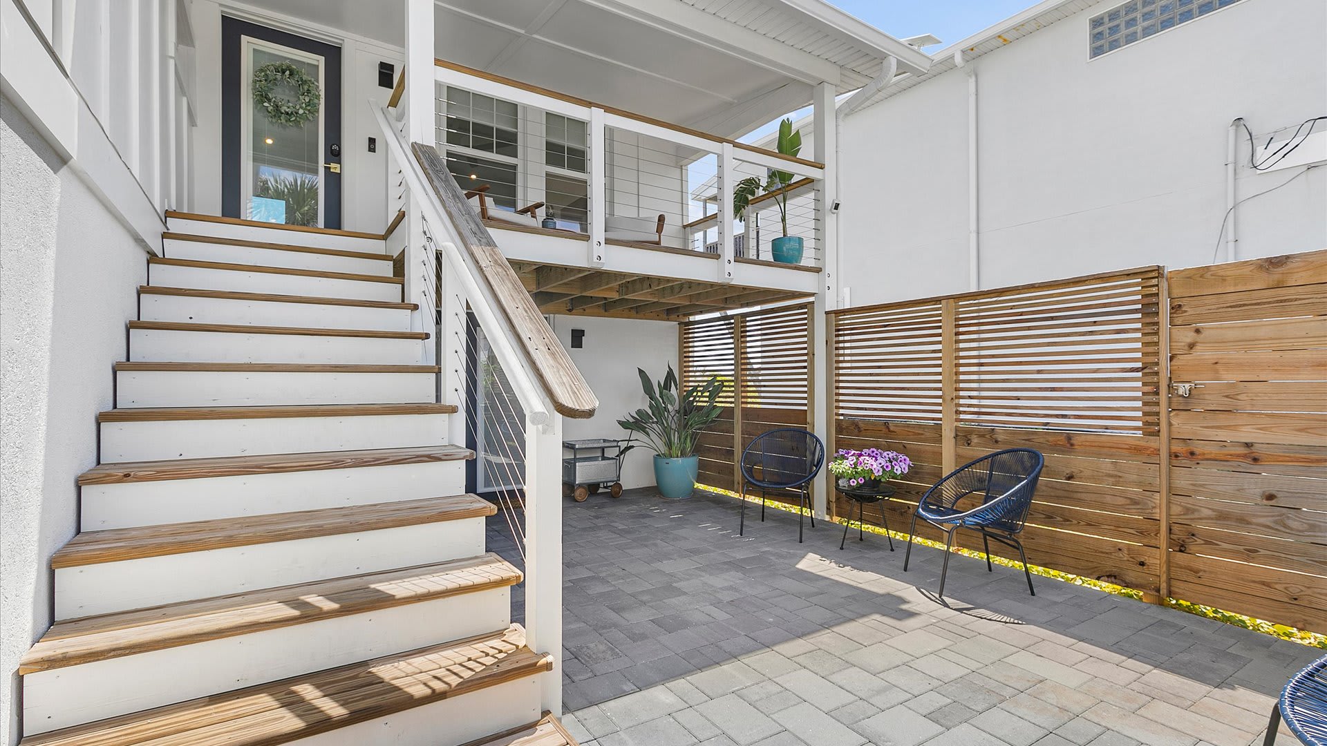 Seascape Cottage (Sol y Mar) | Wren Beach Rentals 
