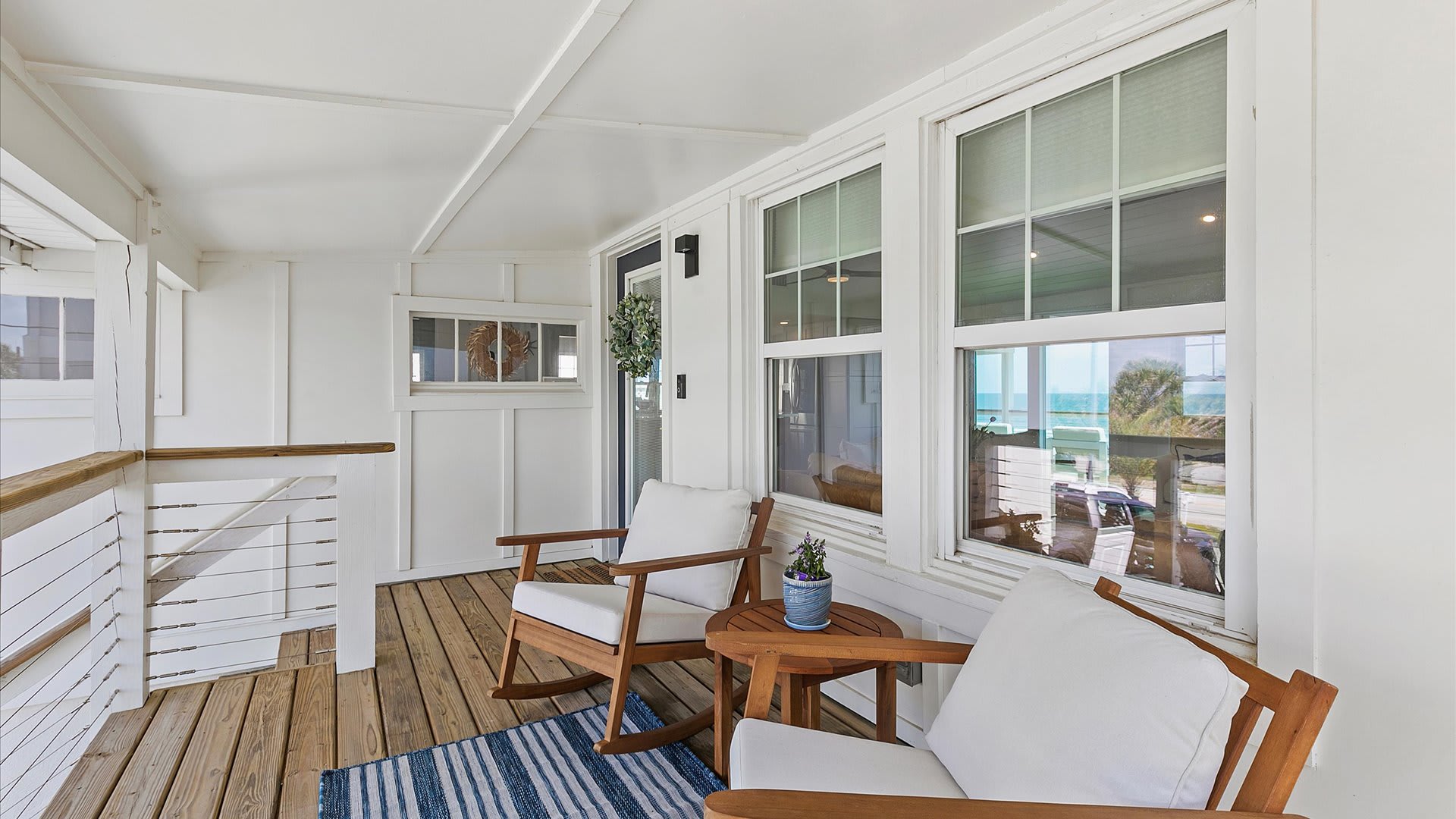 Seascape Cottage (Sol y Mar) | Wren Beach Rentals 