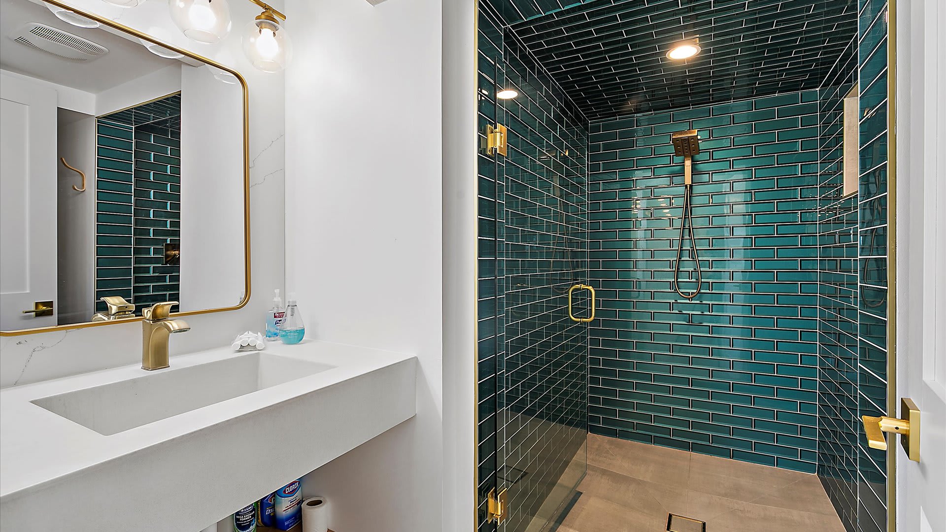 Seascape Cottage (Sol y Mar) | Wren Beach Rentals 