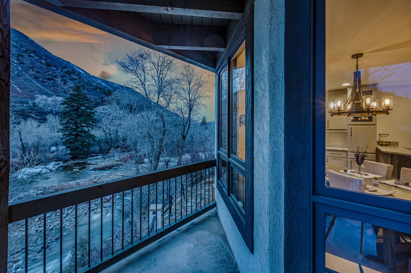 Mountain home w/riverfront & patio