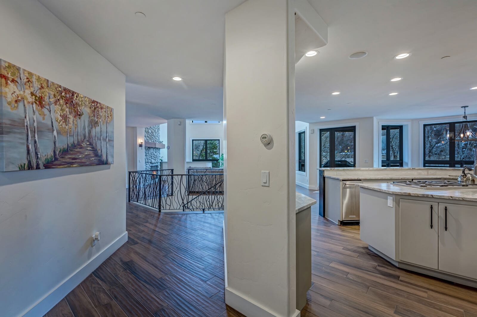 Mountain home w/riverfront & patio