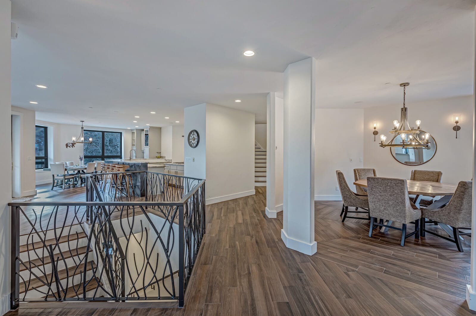 Mountain home w/riverfront & patio