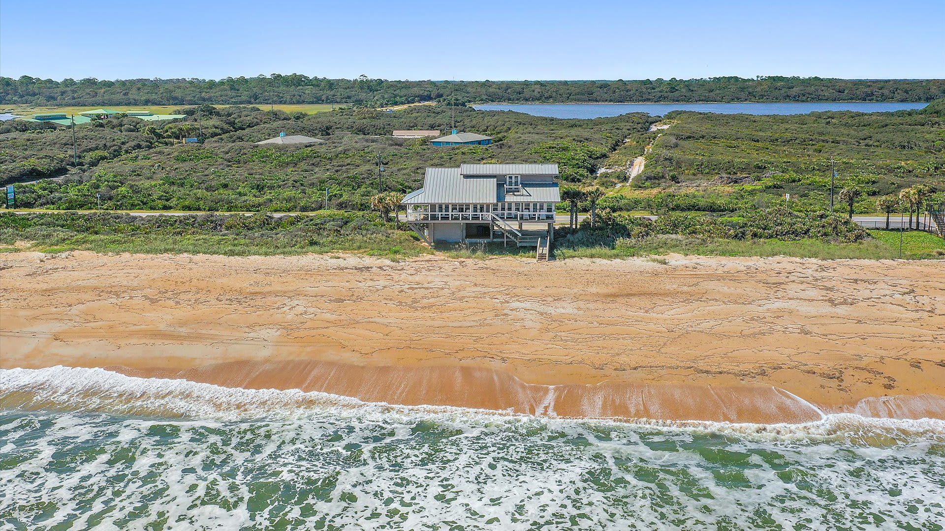 Island Time | Wren Beach Rentals by Portoro
