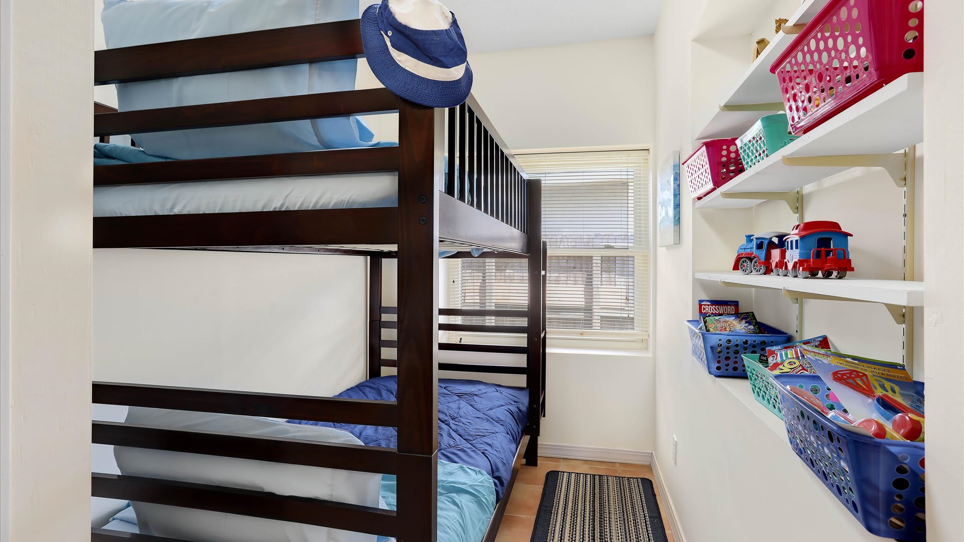 Seven Palms | Wren Beach Rentals by Portoro