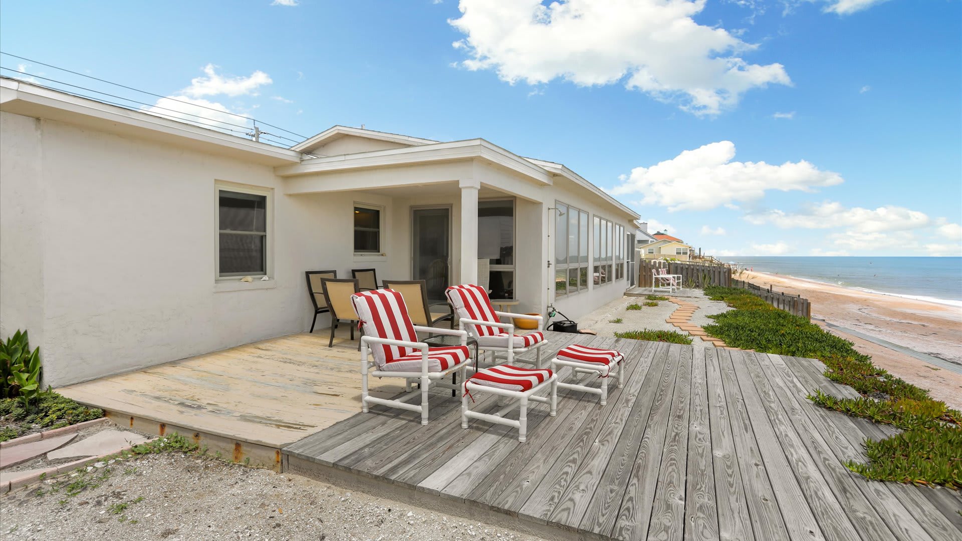 Seven Palms | Wren Beach Rentals by Portoro