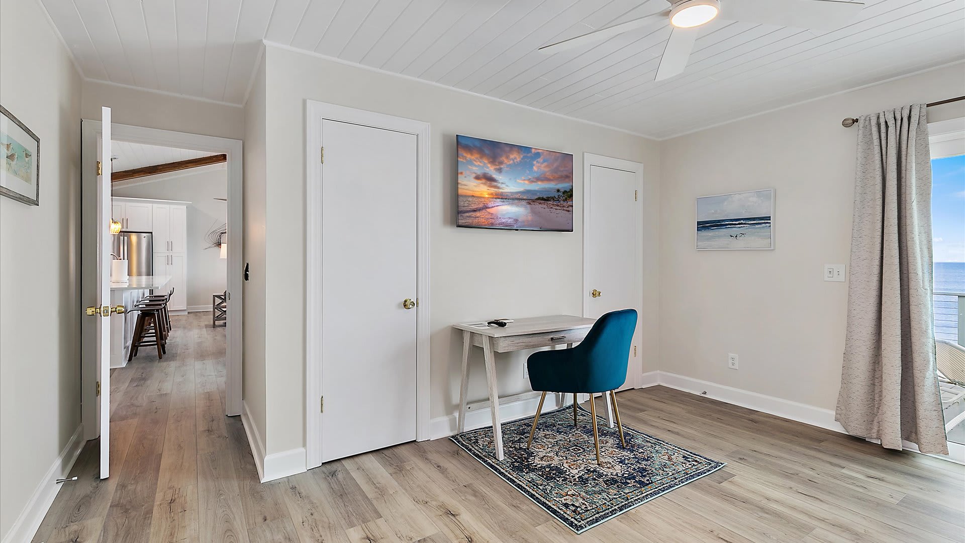 Sandpiper's Nest | Wren Beach Rentals by Portoro
