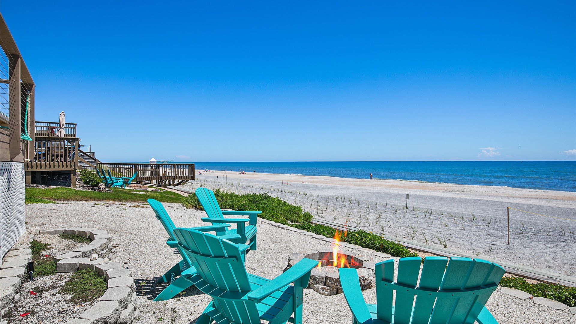 Sandpiper's Nest | Wren Beach Rentals by Portoro