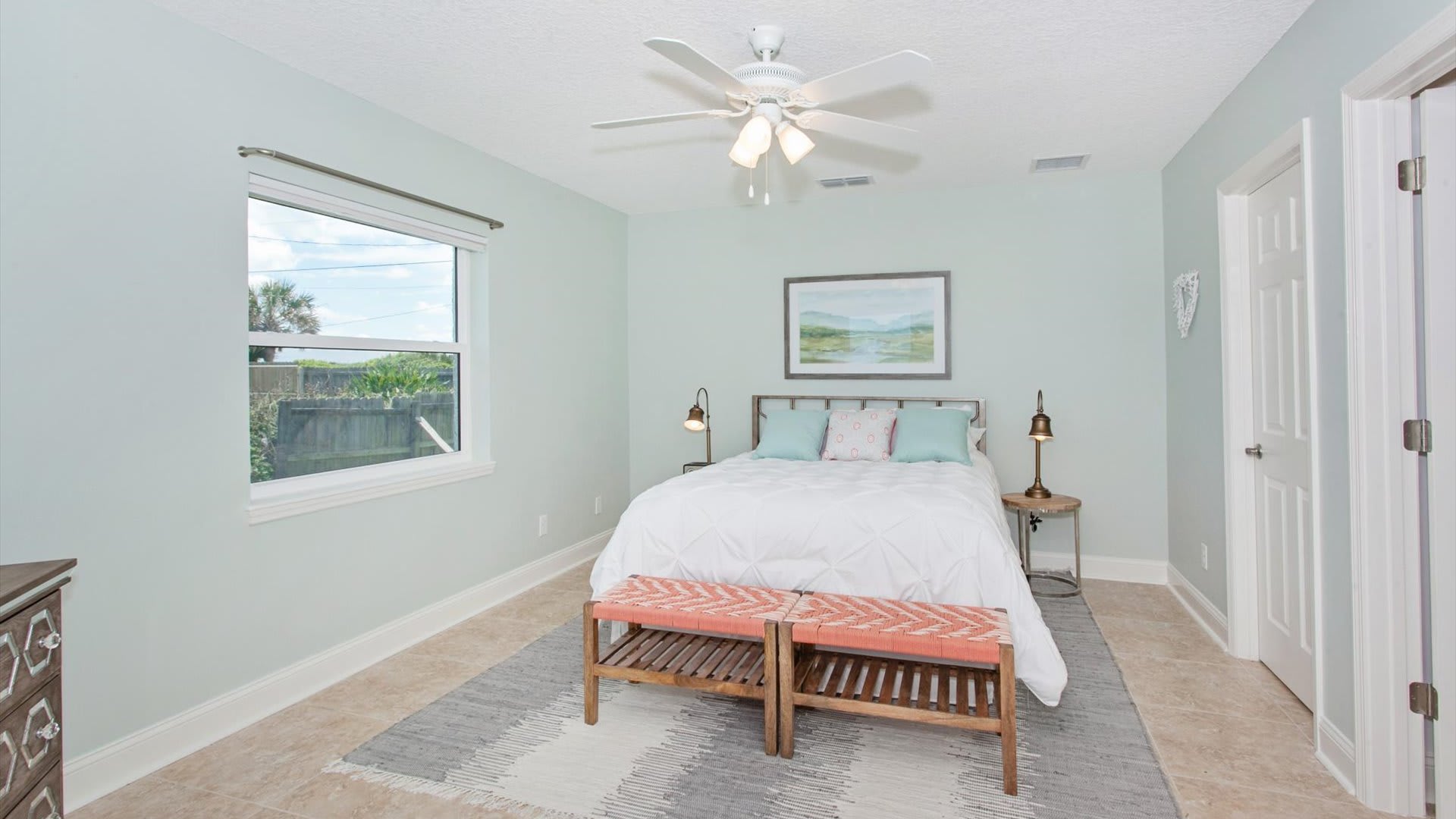 Driftwood | Wren Beach Rentals by Portoro