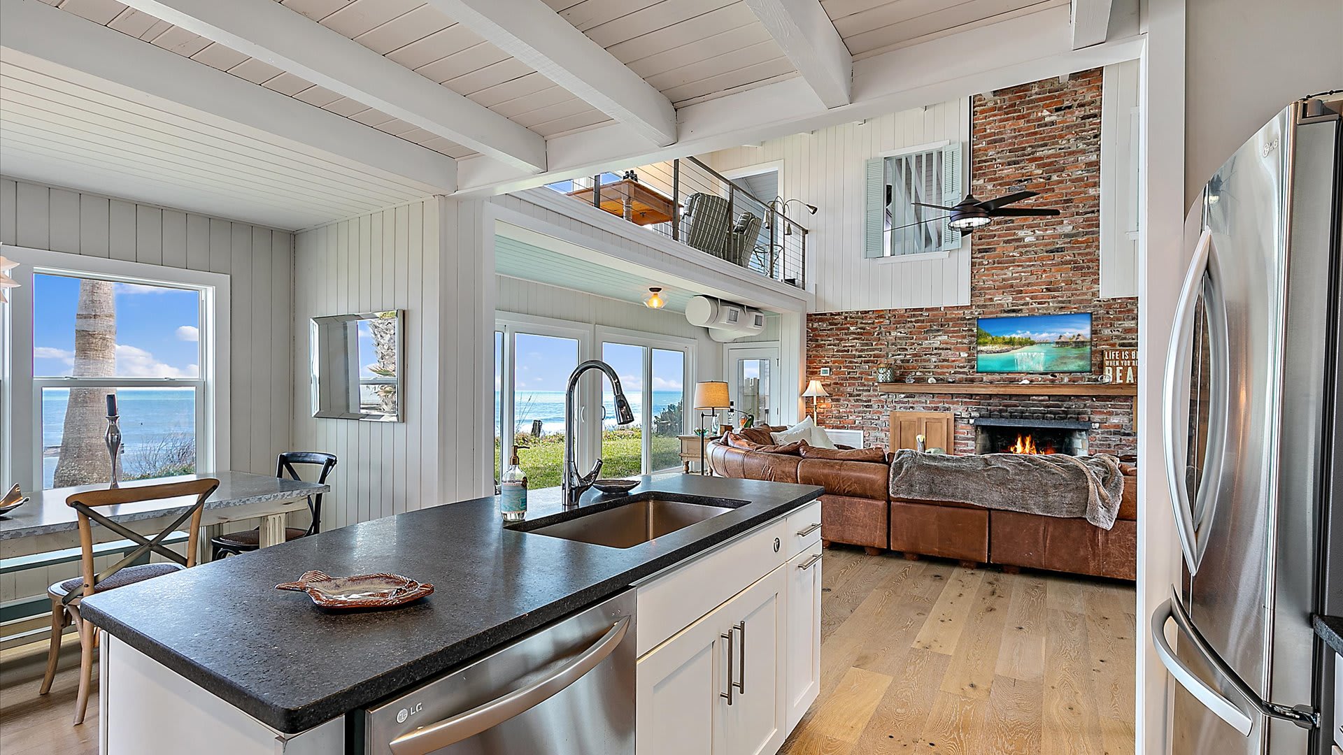 After Dune Delight | Wren Beach Rentals by Portoro