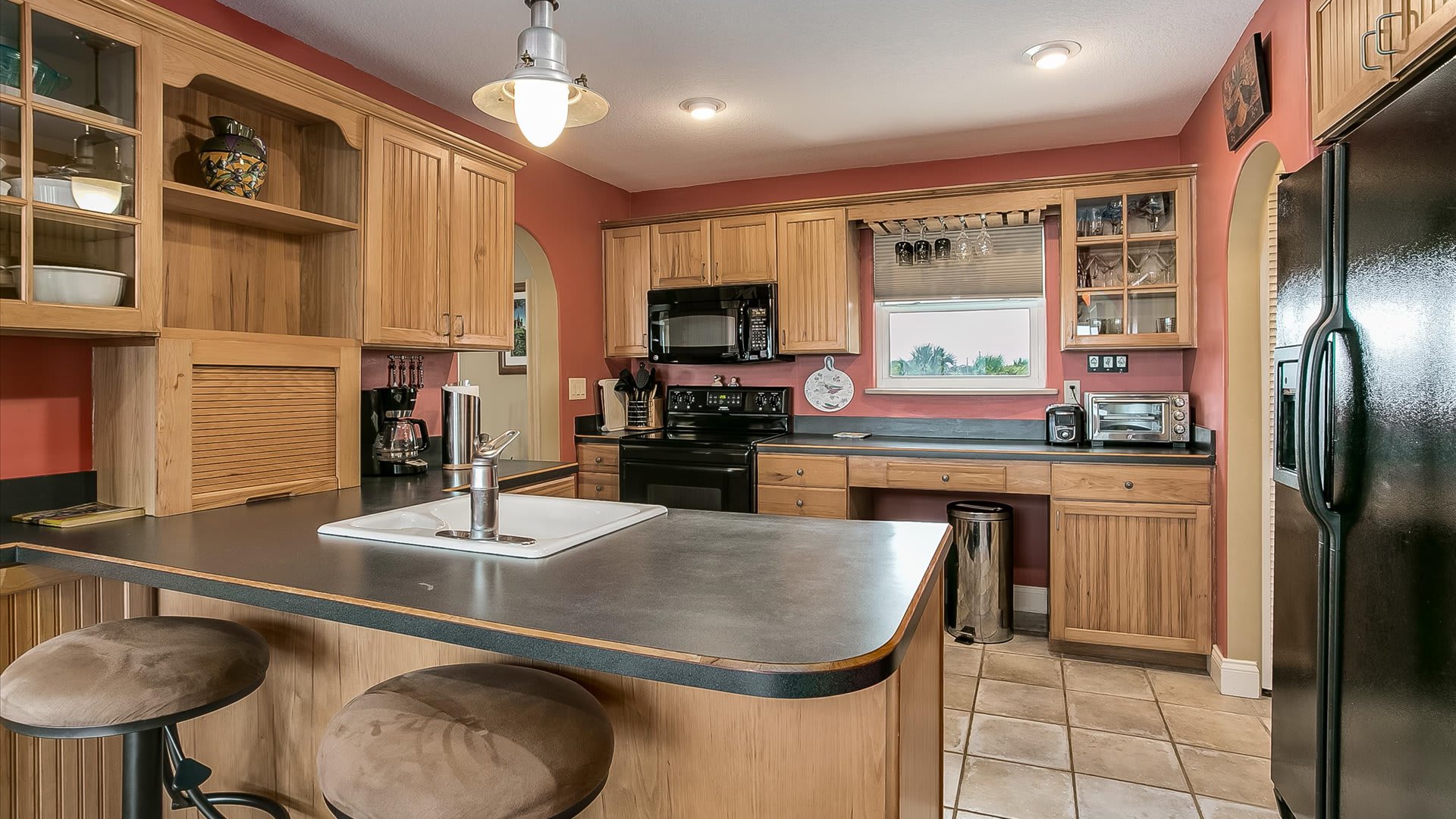 Seaside Sanctuary | Wren Beach Rentals by Portoro