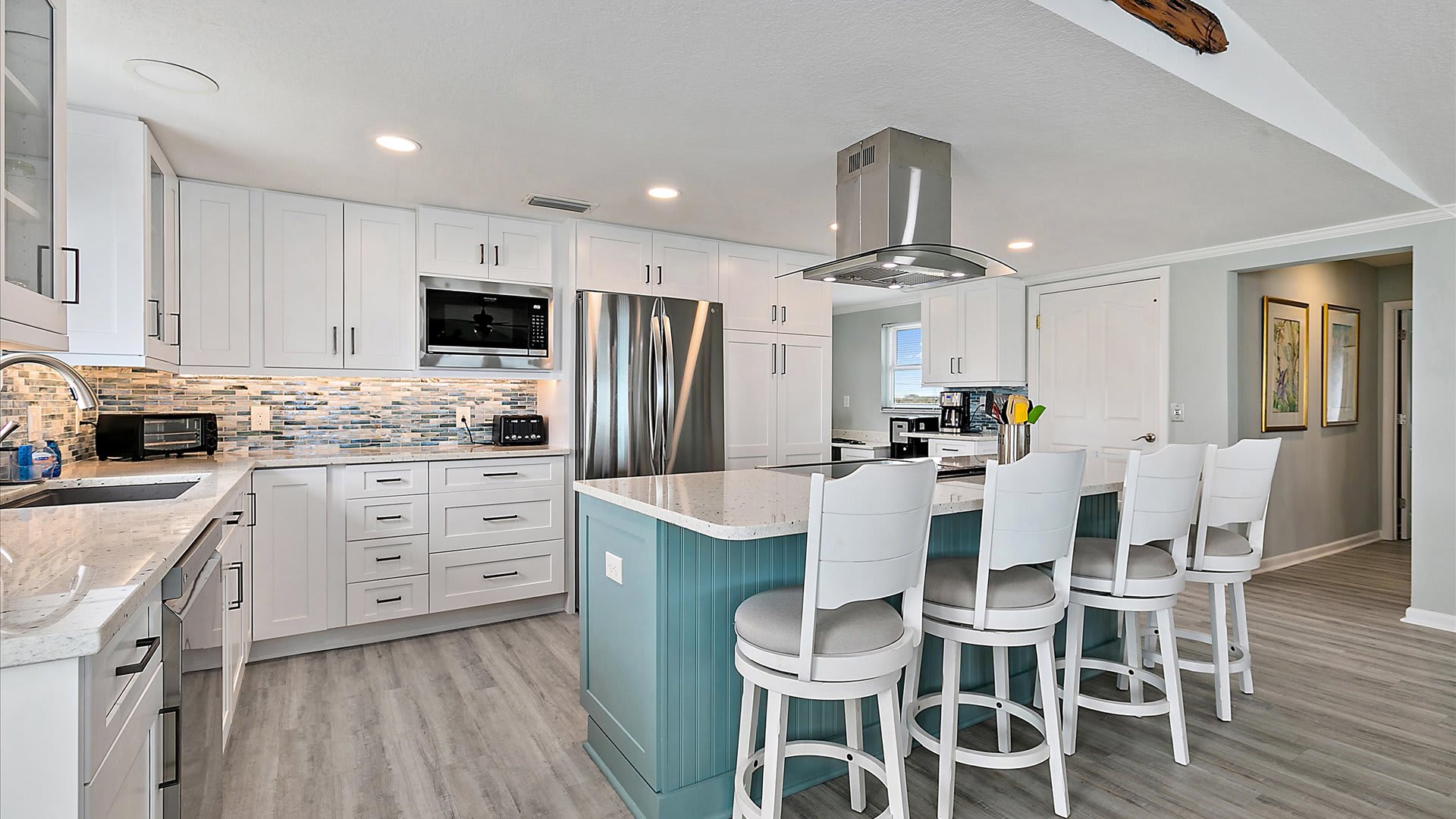 Ocean Sunrise | Wren Beach Rentals by Portoro