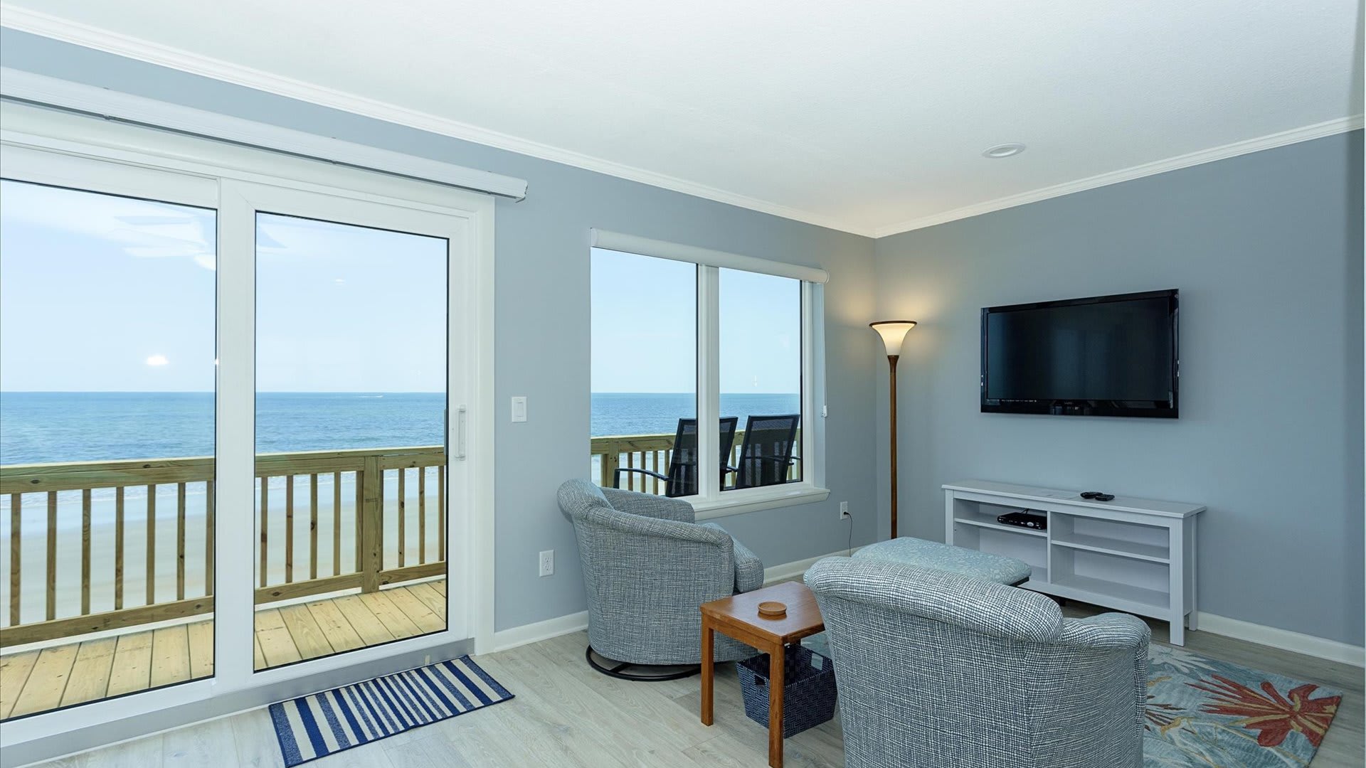 Ocean Sunrise | Wren Beach Rentals by Portoro