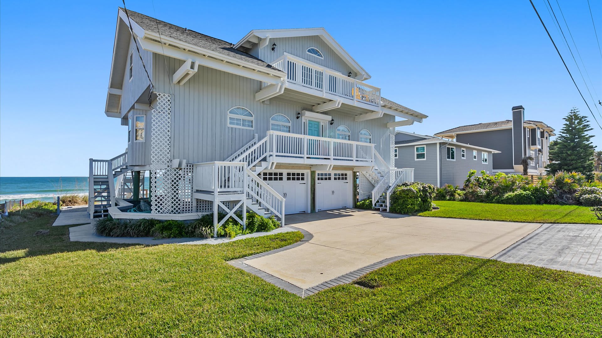 Southern Charm | Wren Beach Rentals by Portoro