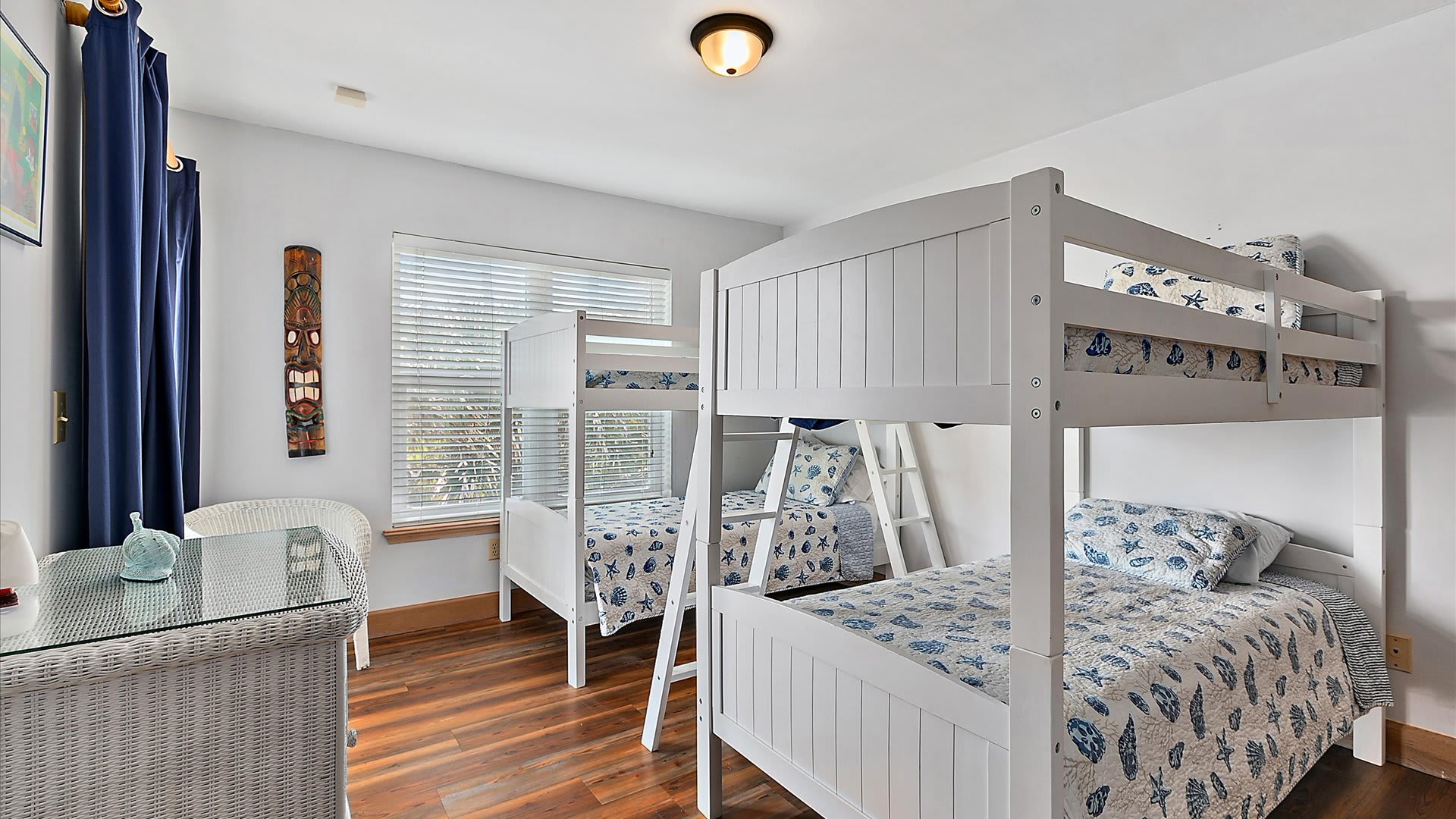 Sea Glass | Wren Beach Rentals by Portoro