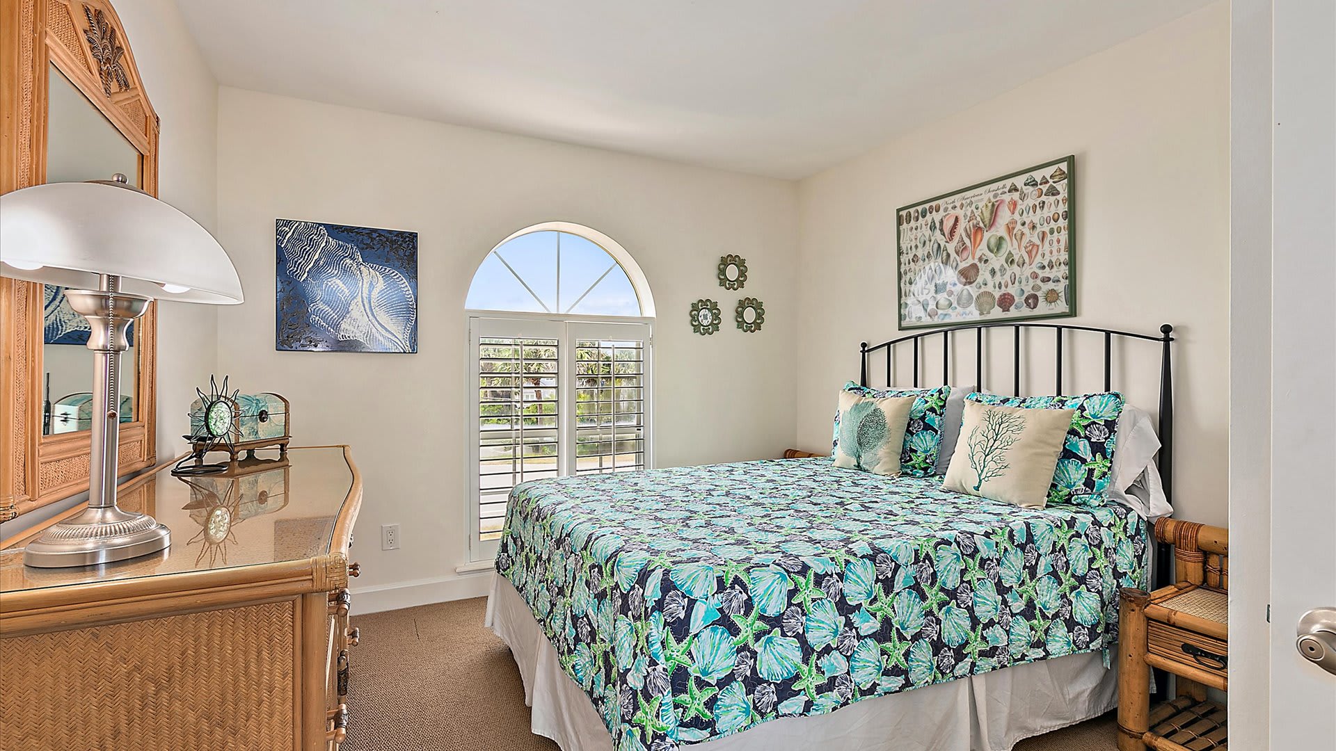 Sea Glass | Wren Beach Rentals by Portoro