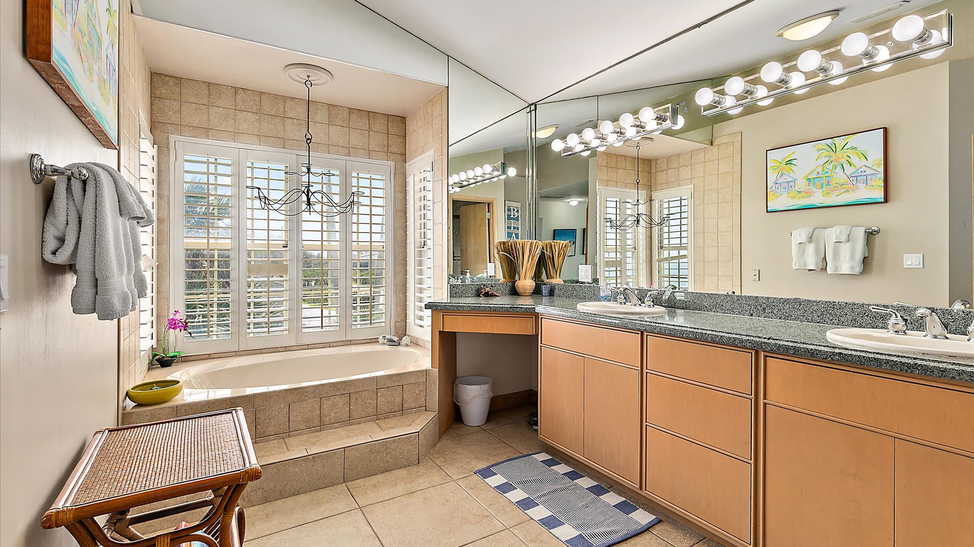 Sea Glass | Wren Beach Rentals by Portoro