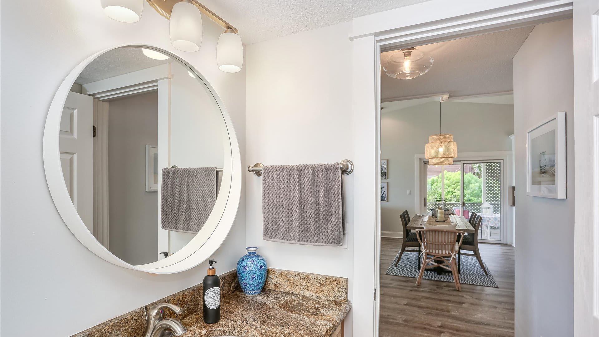 Sunrise-Sunset | Wren Beach Rentals by Portoro
