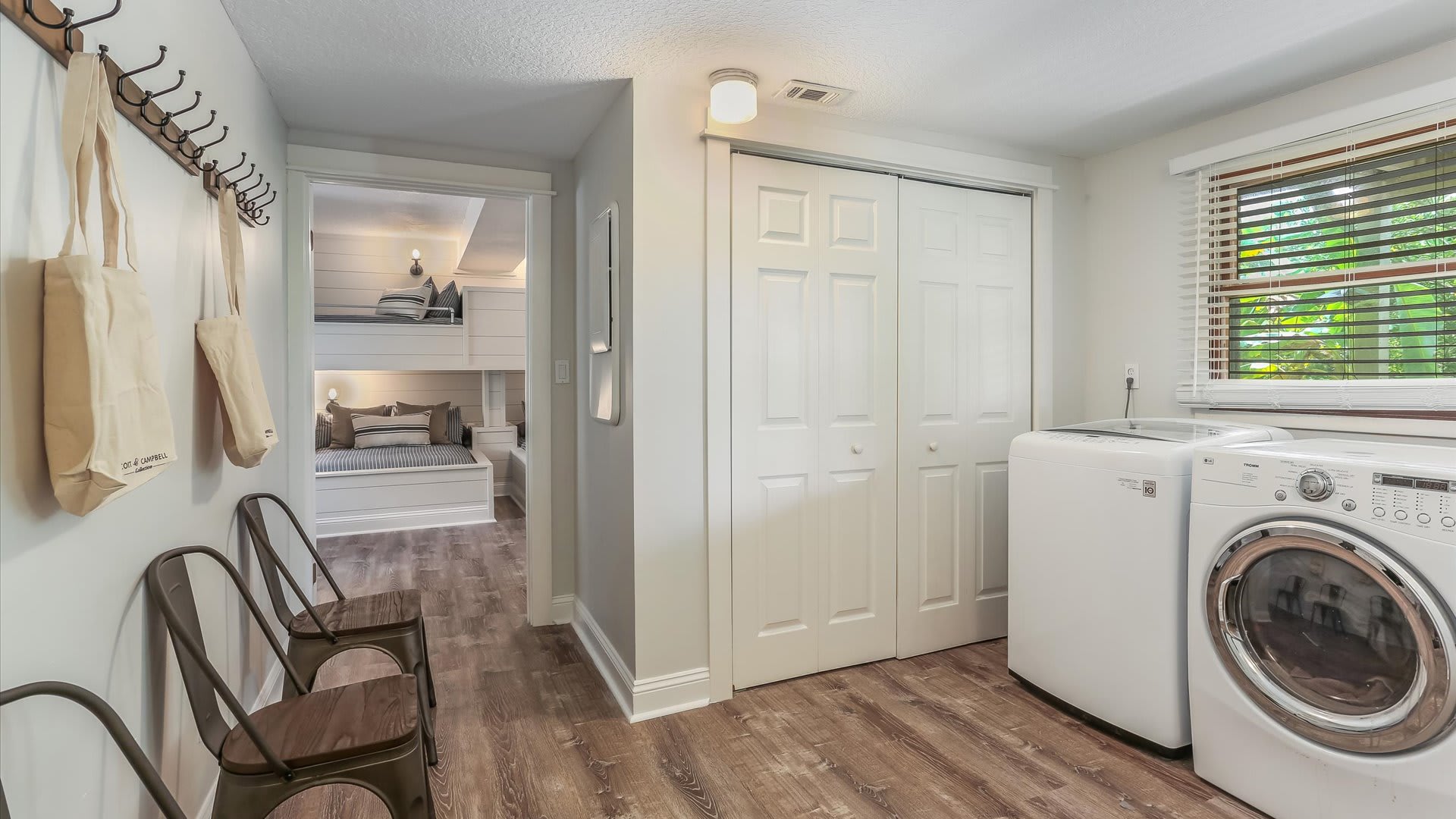Sunrise-Sunset | Wren Beach Rentals by Portoro